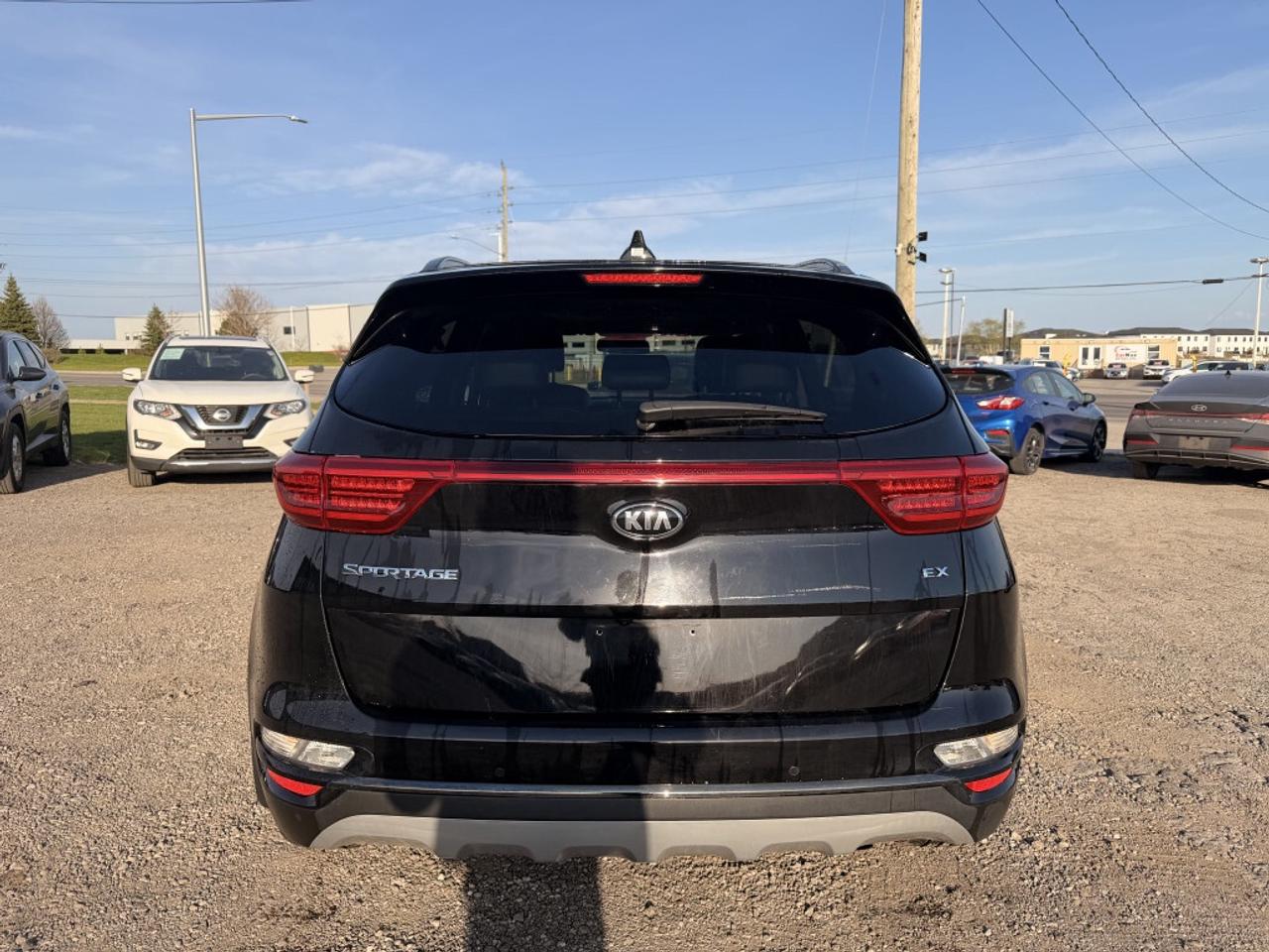 2021 Kia Sportage EX   LEATHER   SUNROOF   CAMERA   HTD SEATS Photo