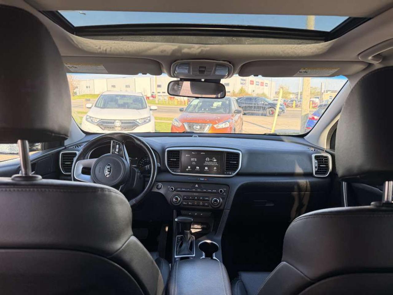 2021 Kia Sportage EX   LEATHER   SUNROOF   CAMERA   HTD SEATS Photo