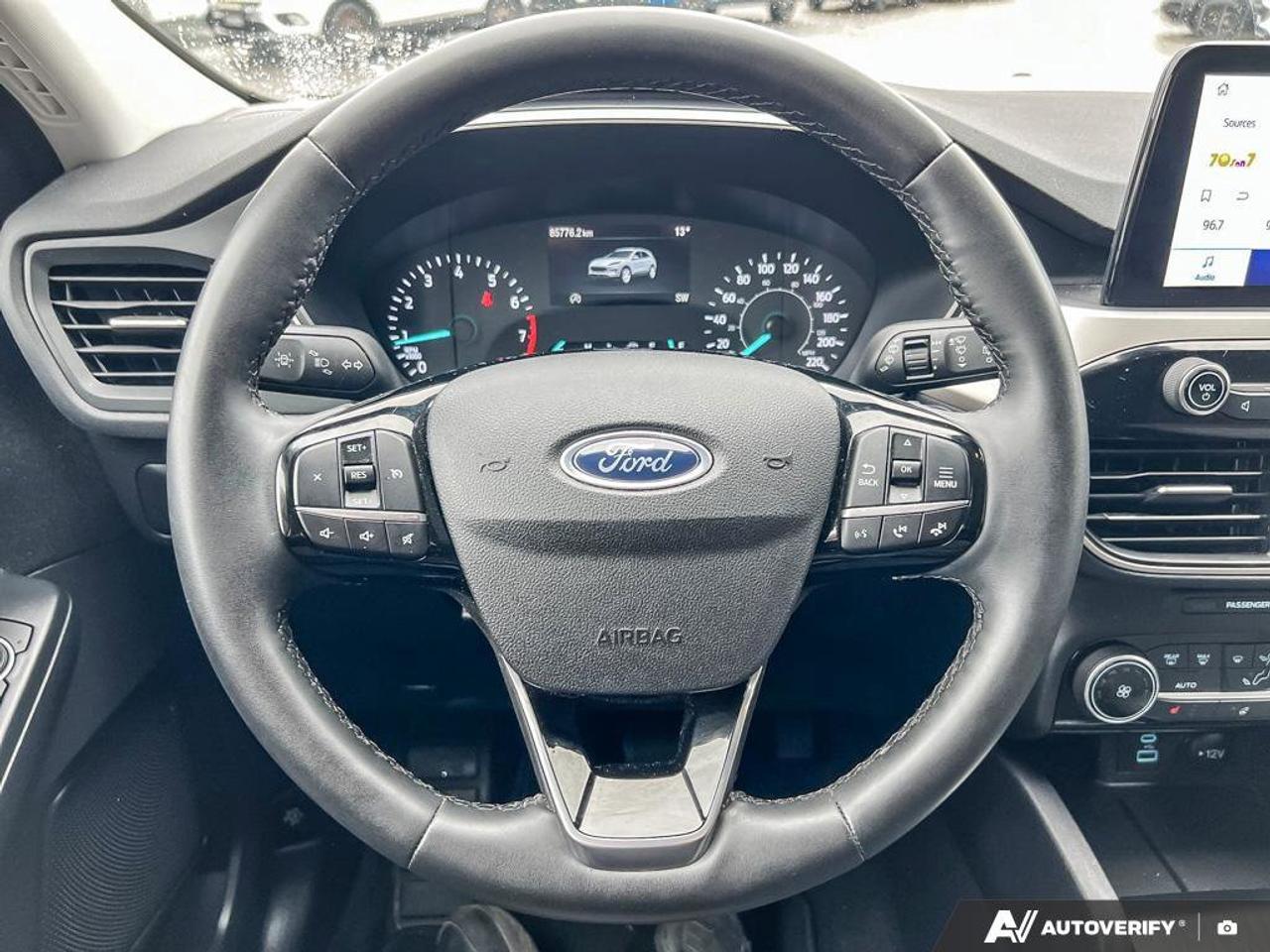 2022 Ford Escape SE   HTD STEER WHEEL   HTD FRNT SEATS Photo