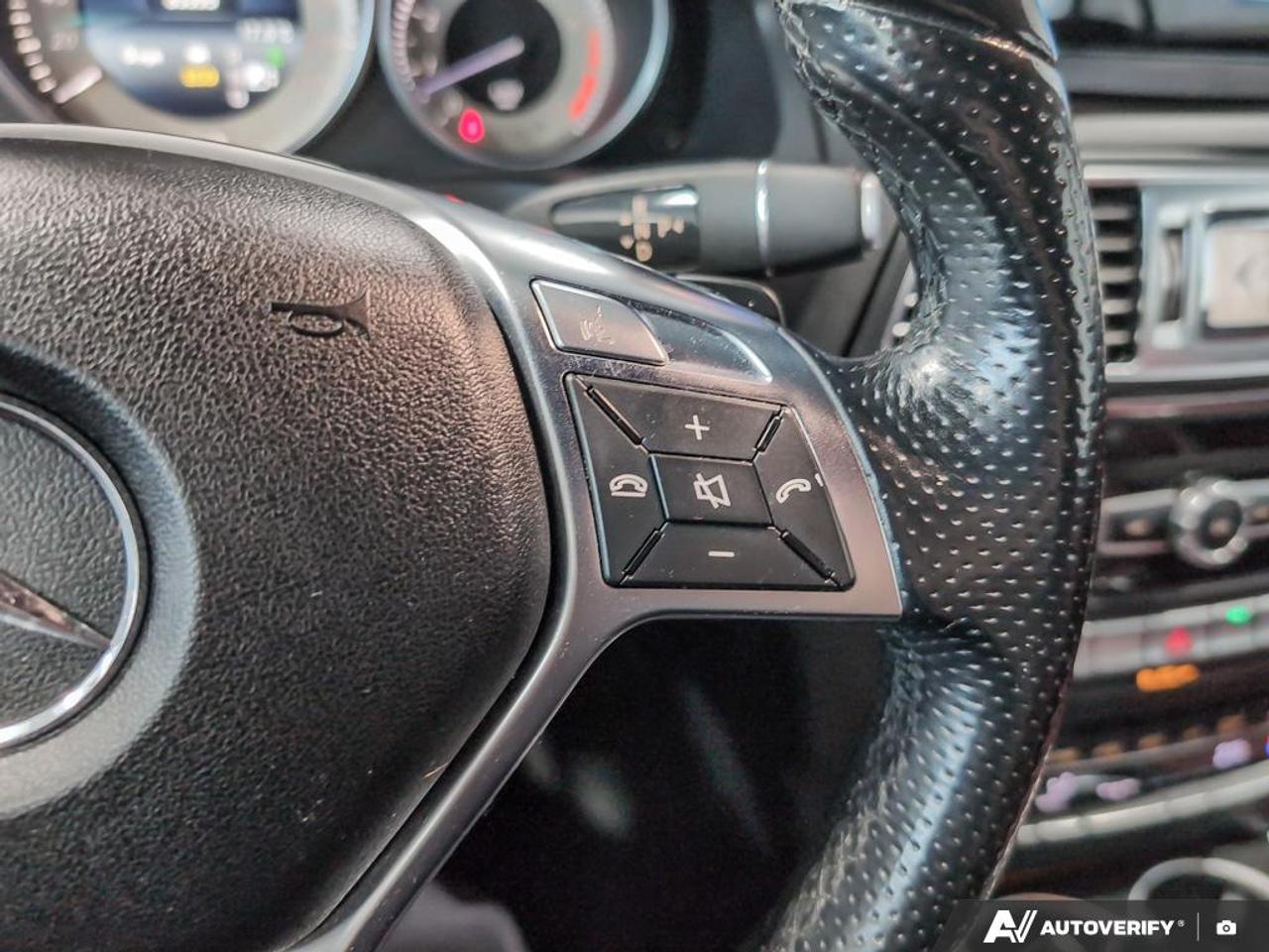2014 Mercedes-Benz E-Class Base E 550 2dr Cabriolet Photo