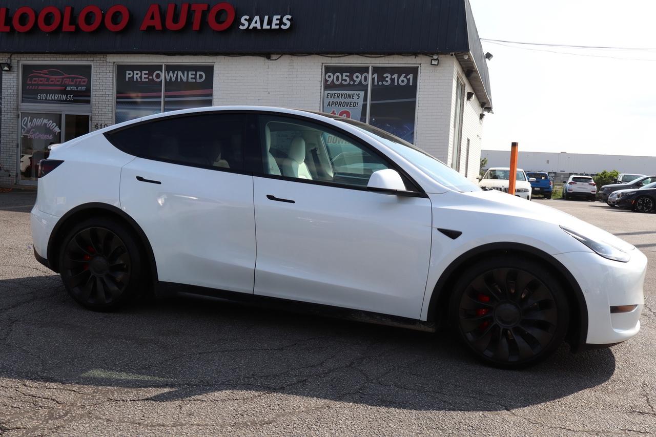 2022 Tesla Model Y PERFORMANCE Photo