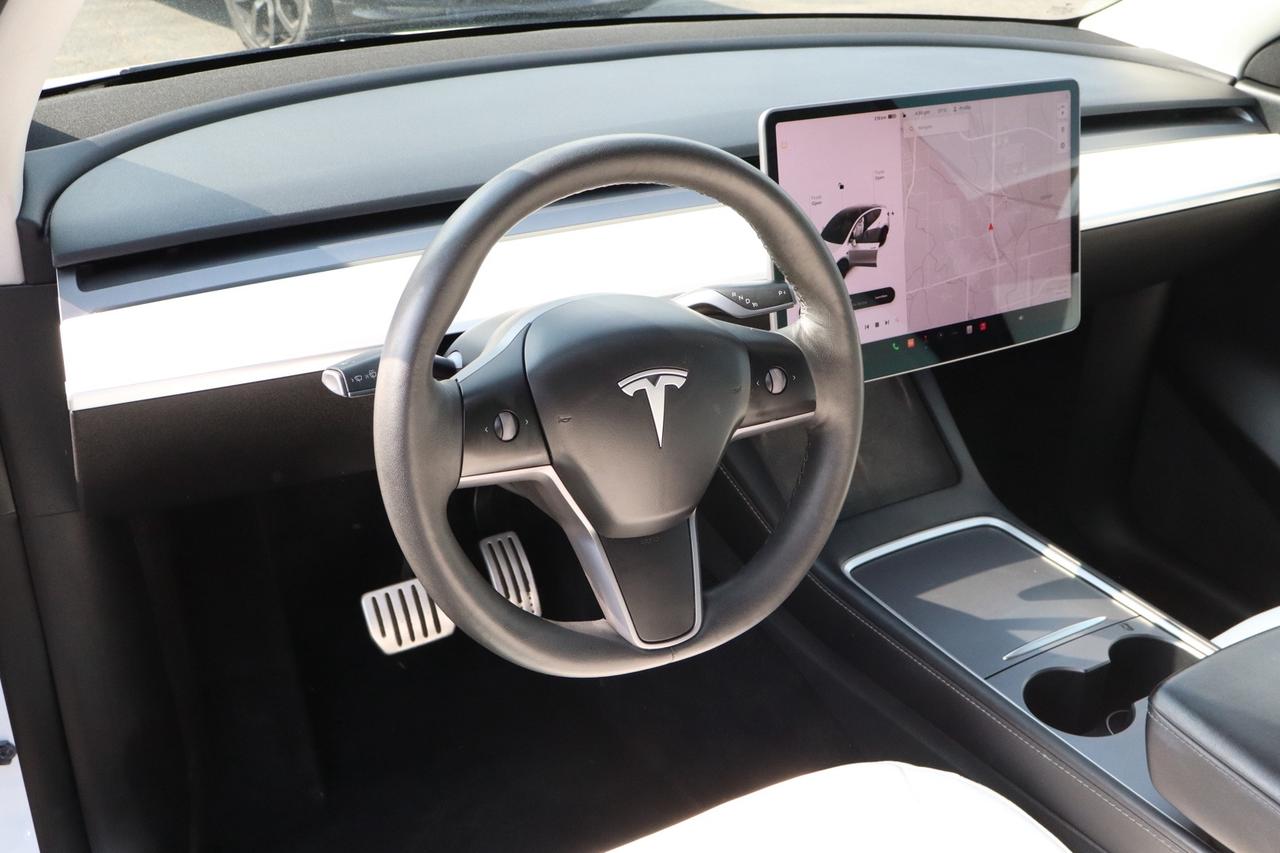 2022 Tesla Model Y PERFORMANCE Photo