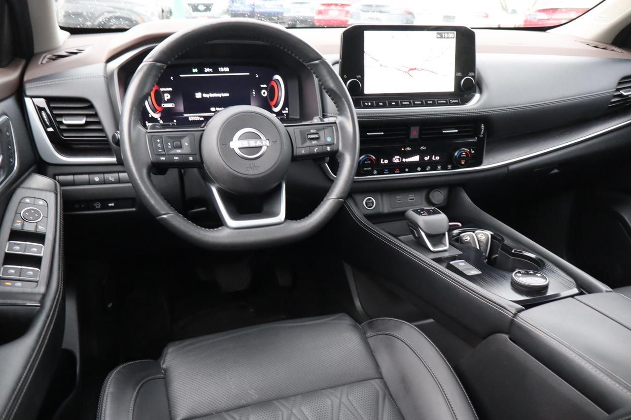 2023 Nissan Rogue Platinum AWD   No Accident   Clean Carfax Photo