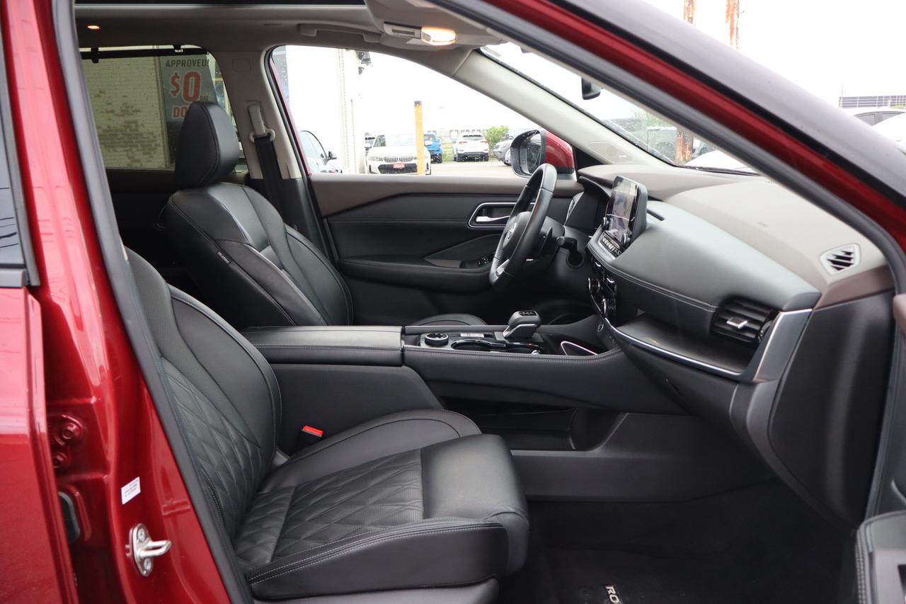 2023 Nissan Rogue Platinum AWD   No Accident   Clean Carfax Photo
