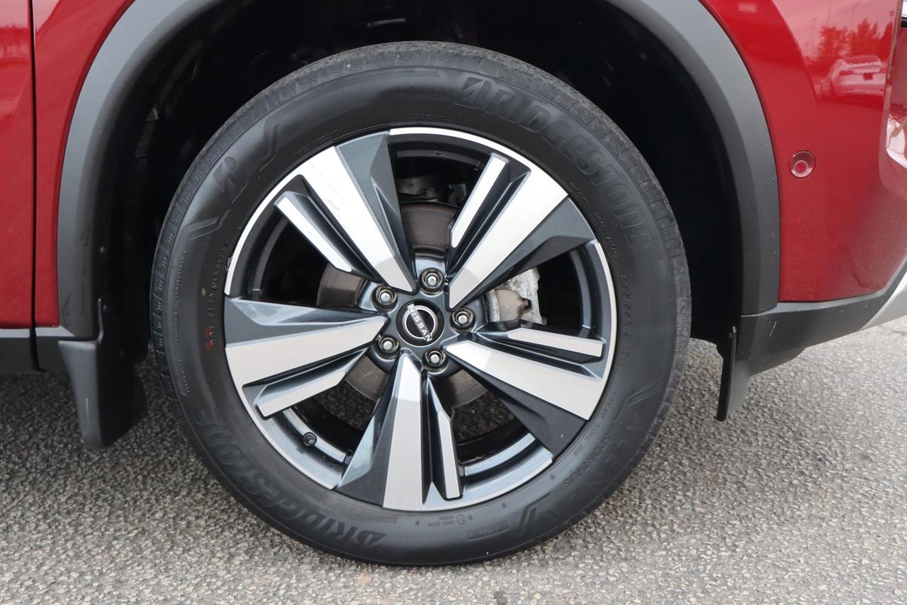 2023 Nissan Rogue Platinum AWD   No Accident   Clean Carfax Photo