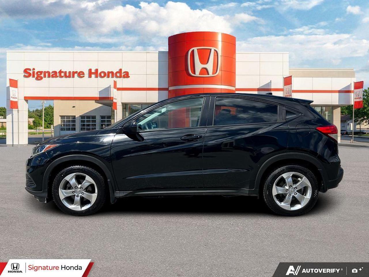 2021 Honda HR-V LX Photo2