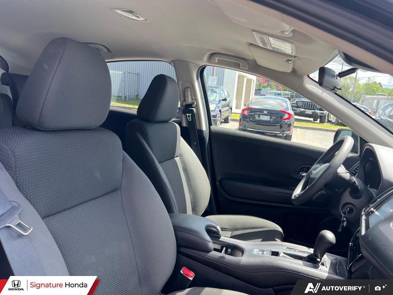 2021 Honda HR-V LX Photo