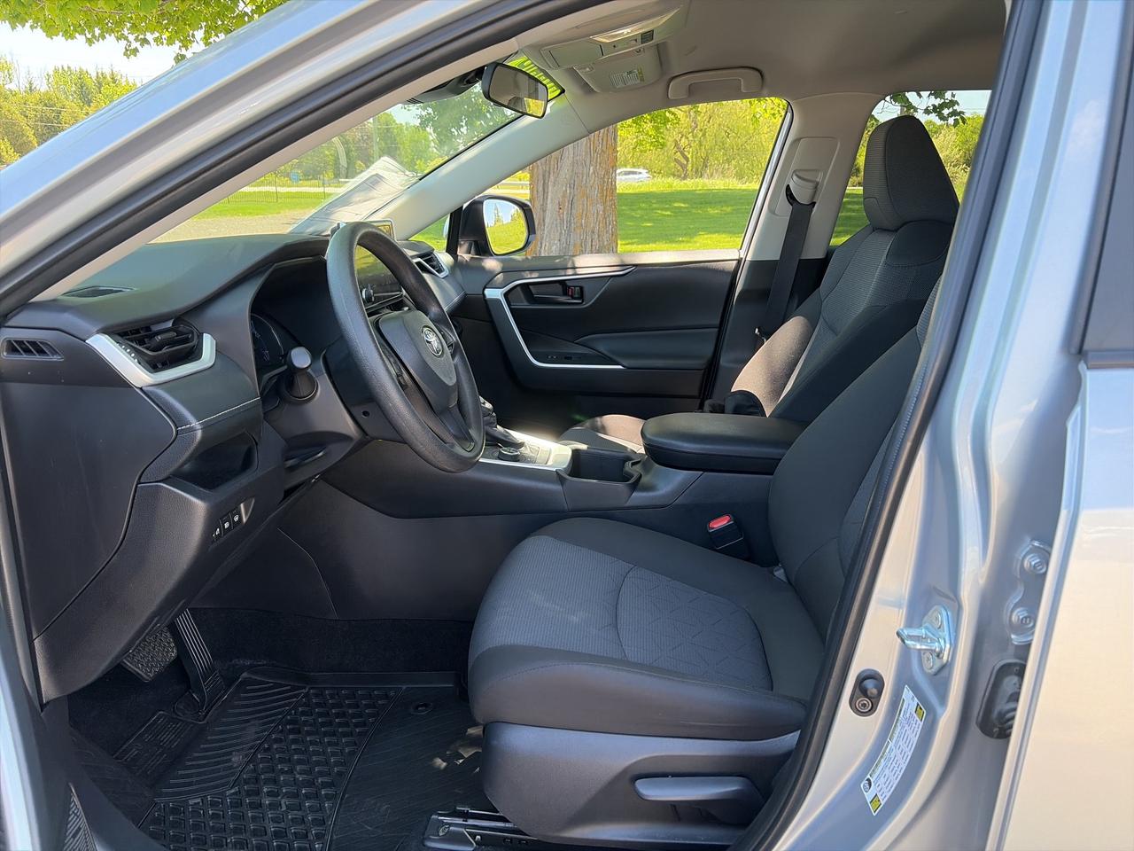 2025 Toyota RAV4 Hybrid LE AWD   Heated Seats   Blindspot  Adaptive Cruise Photo