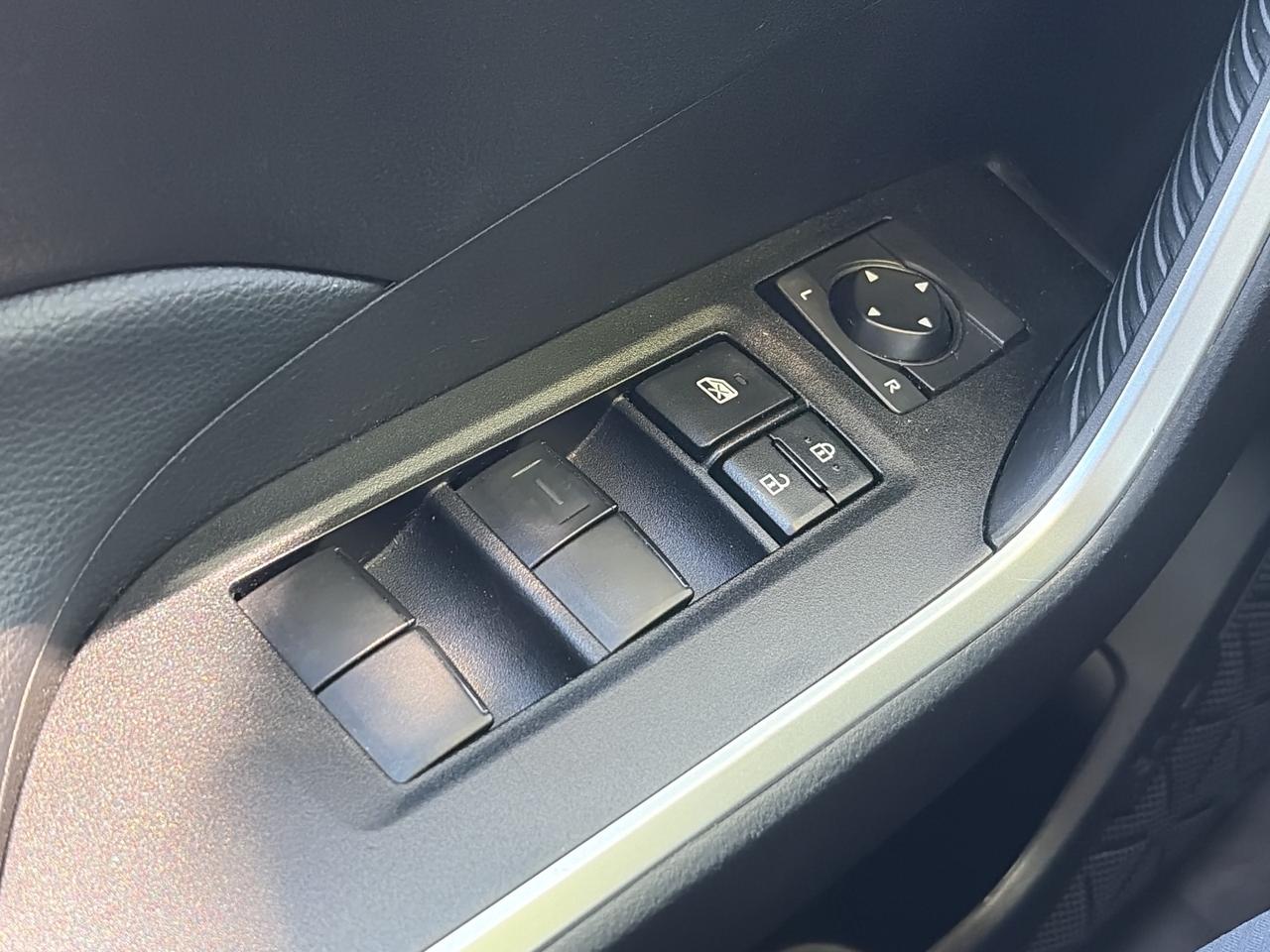 2025 Toyota RAV4 Hybrid LE AWD   Heated Seats   Blindspot  Adaptive Cruise Photo