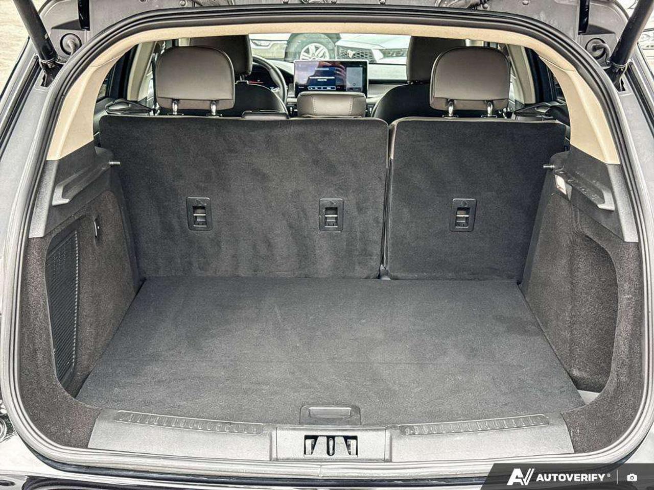 2024 Lincoln Corsair Premiere   100A   ADAPT CRUISE   LTHR   AWD Photo