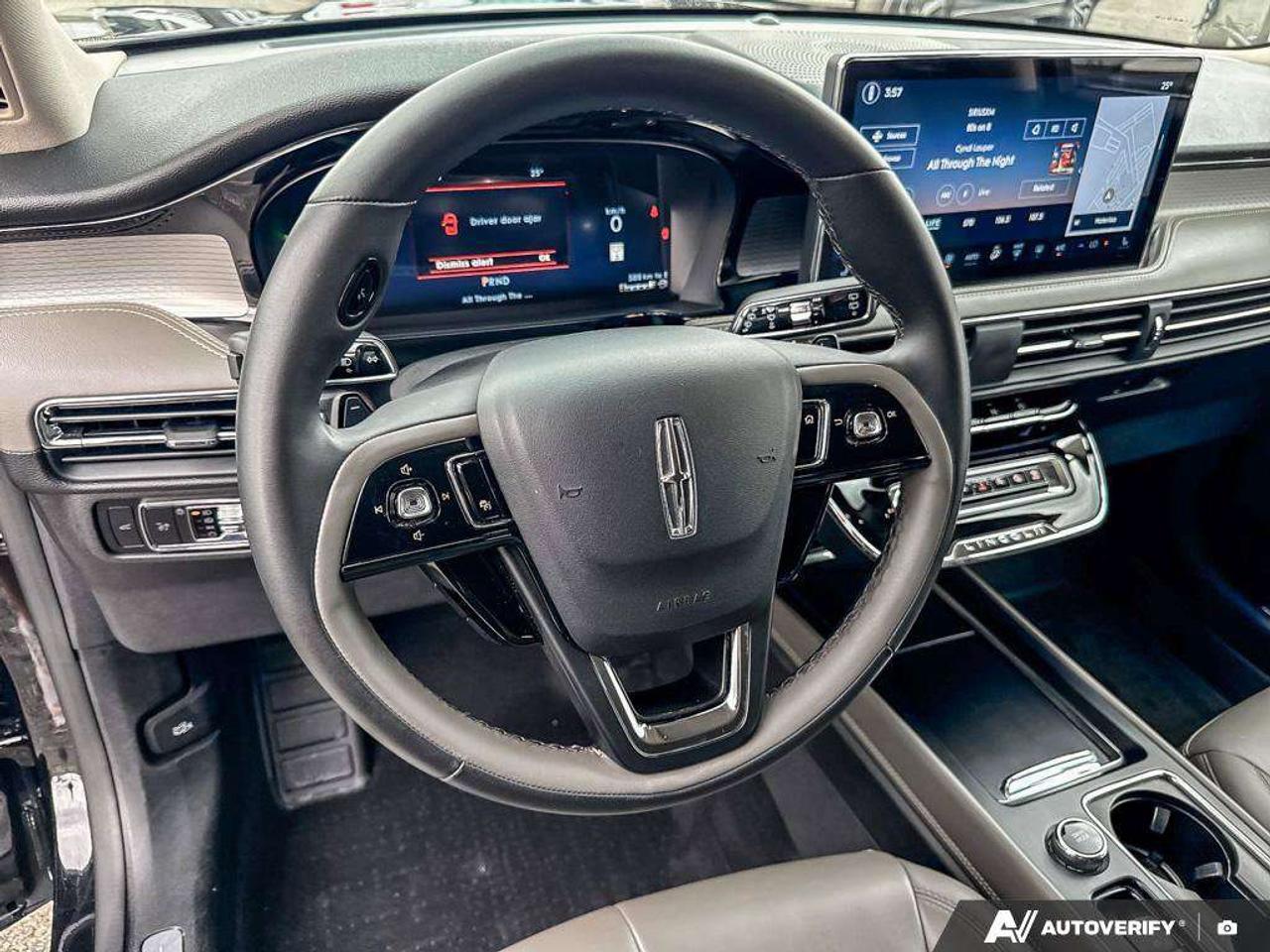 2024 Lincoln Corsair Premiere   100A   ADAPT CRUISE   LTHR   AWD Photo