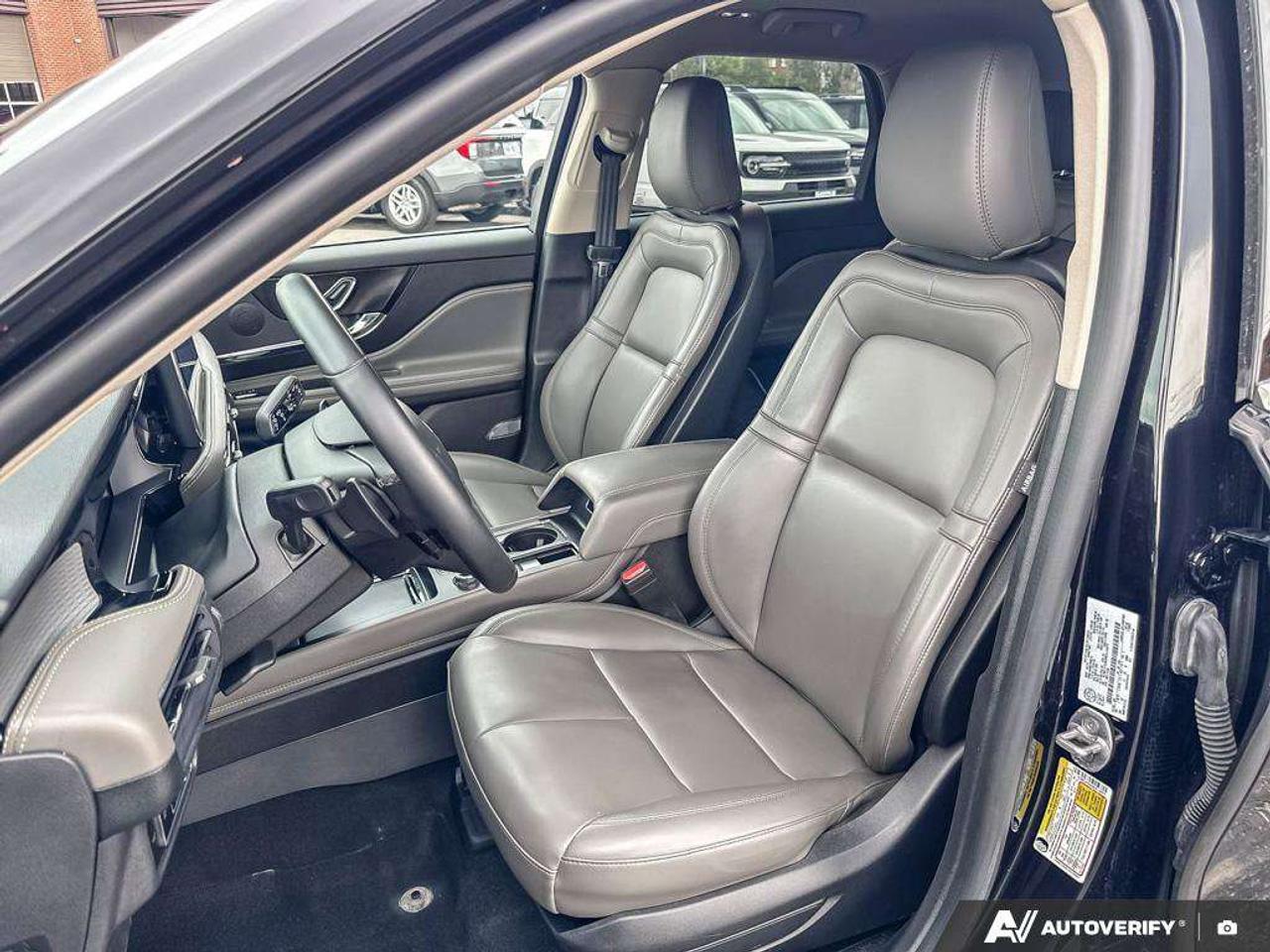 2024 Lincoln Corsair Premiere   100A   ADAPT CRUISE   LTHR   AWD Photo