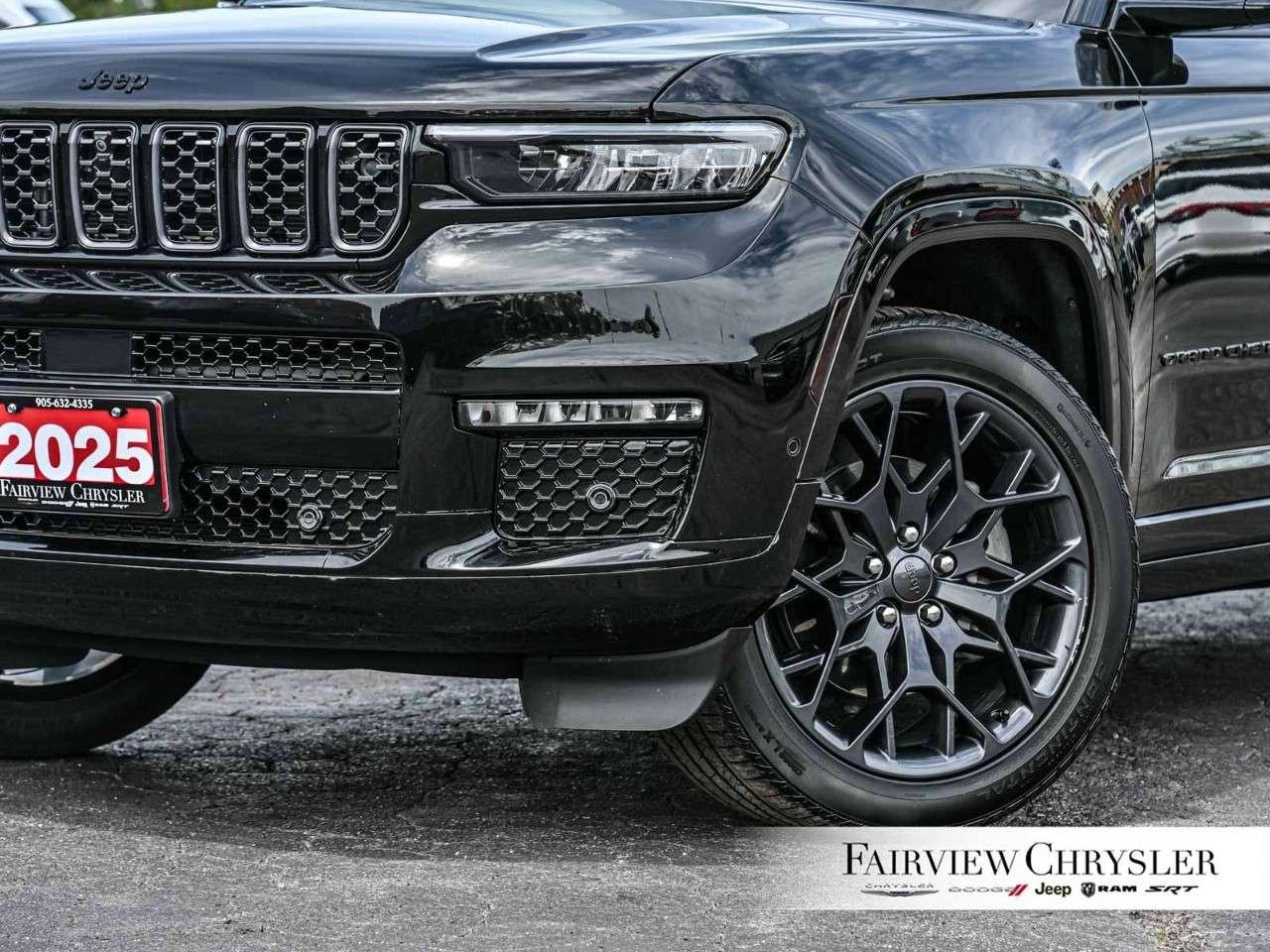 2025 Jeep Grand Cherokee Summit Reserve 4x4 HIGH ALTUTUDE   19SPK MCINTOSH   PANO ROOF   MASSAGE SEATS   HEATED SEATS   LEATHER   NAVIGATION Photo