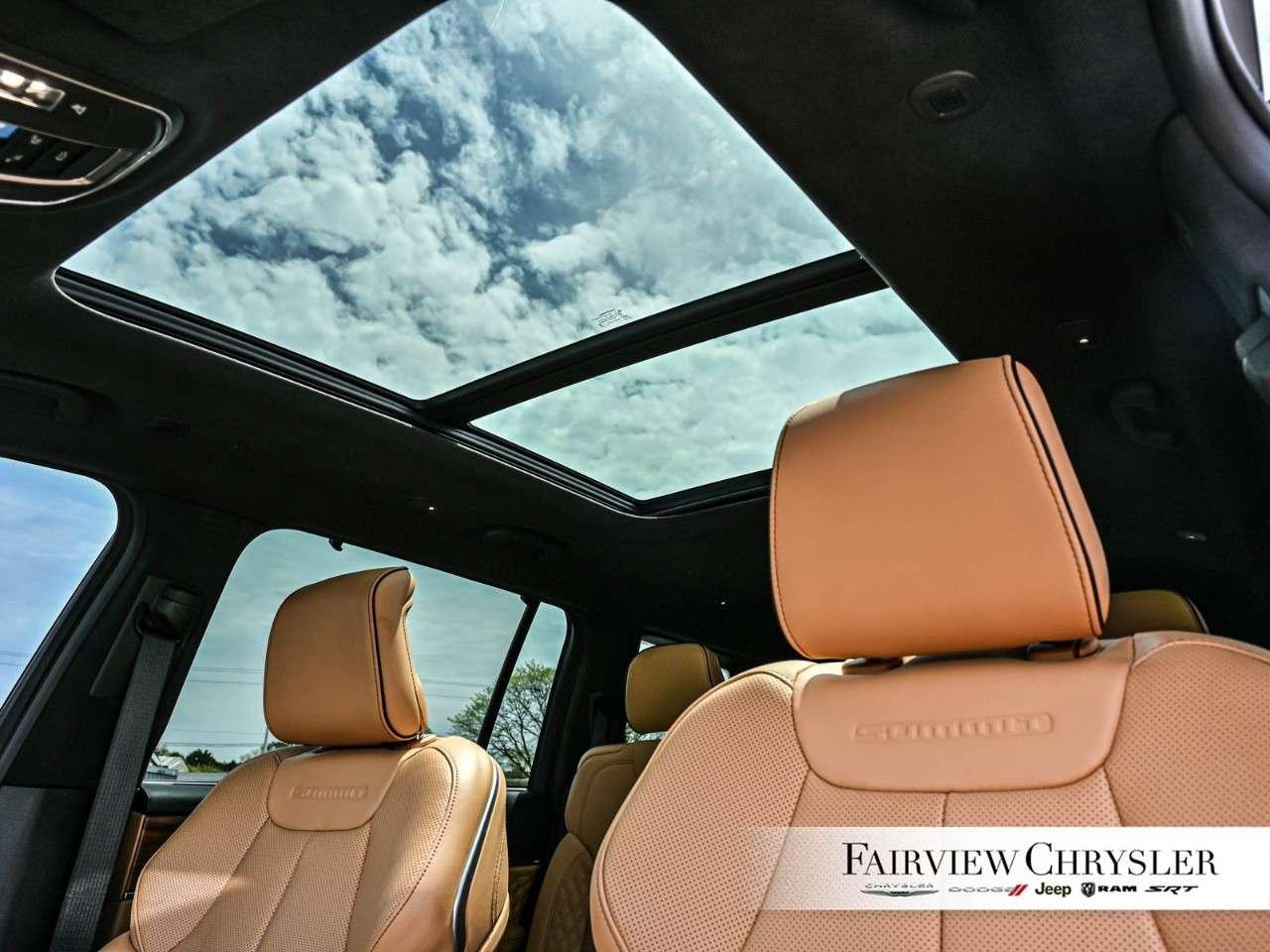 2025 Jeep Grand Cherokee Summit Reserve 4x4 HIGH ALTUTUDE   19SPK MCINTOSH   PANO ROOF   MASSAGE SEATS   HEATED SEATS   LEATHER   NAVIGATION Photo