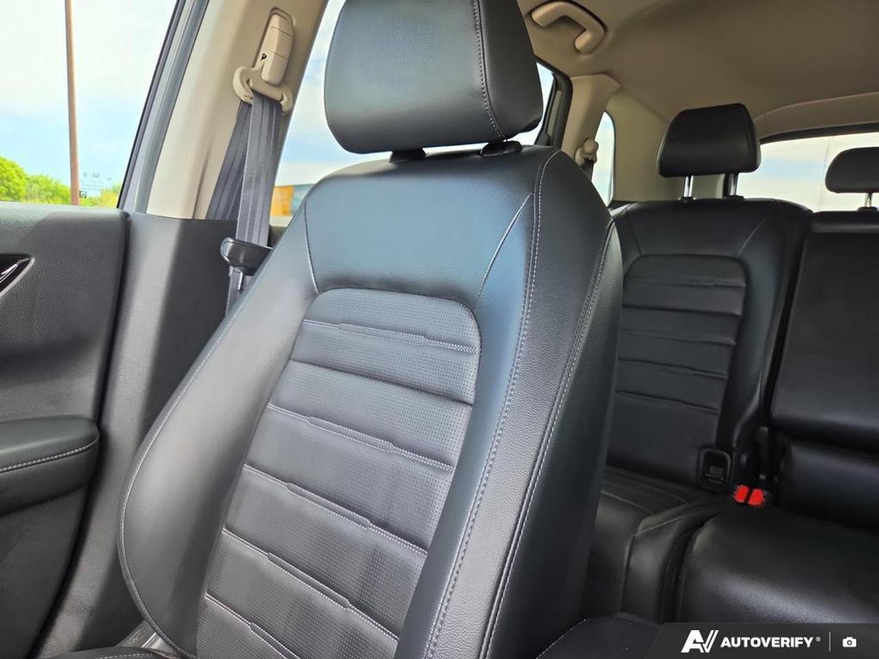 2023 Honda CR-V EX-L LEATHER   SUNROOF   SMART DEVICE INTEGRATION Photo