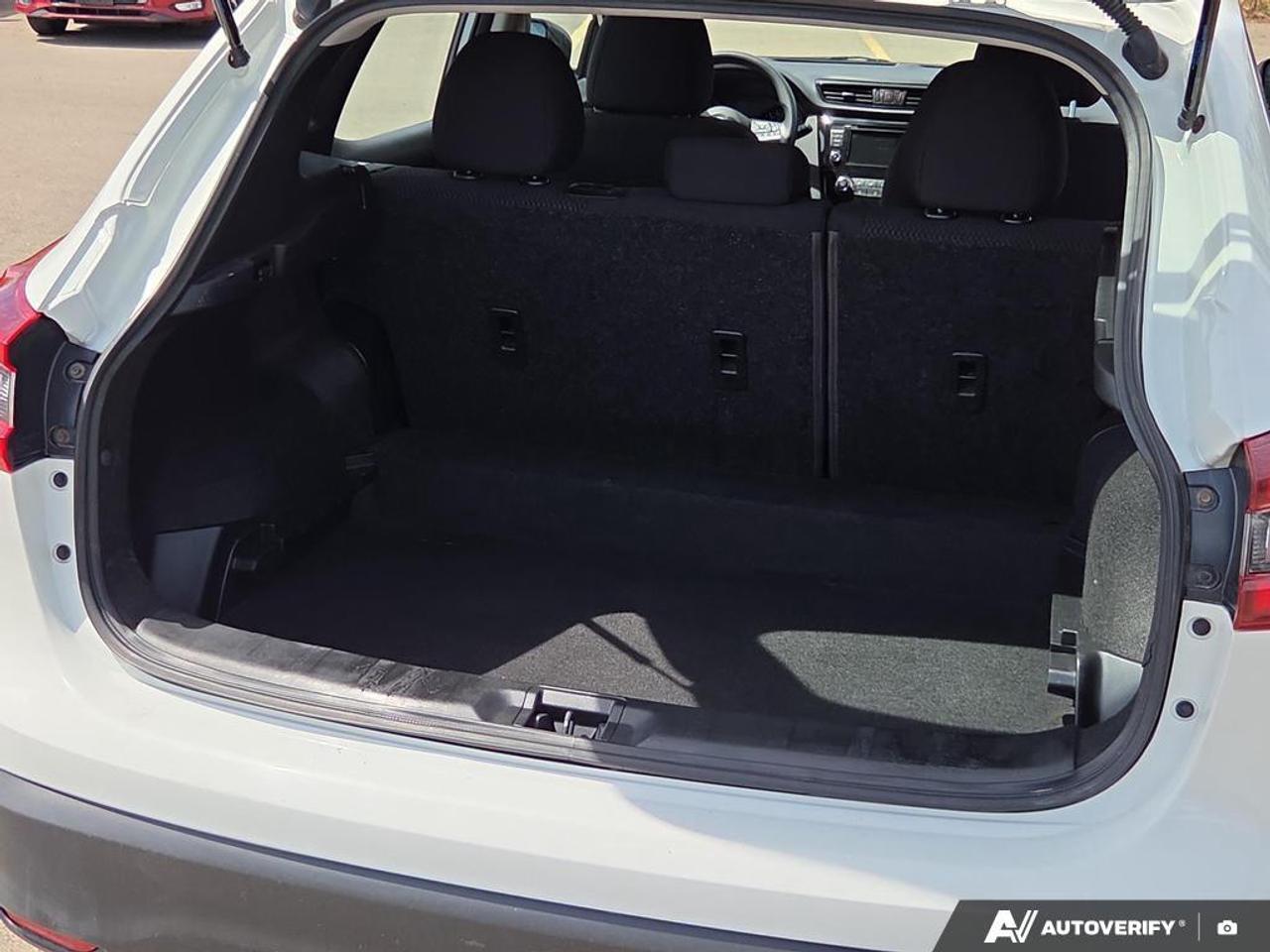 2020 Nissan Qashqai S HEATED SEATS   LANE ASSIST   SMART DEVICE INTEGR Photo