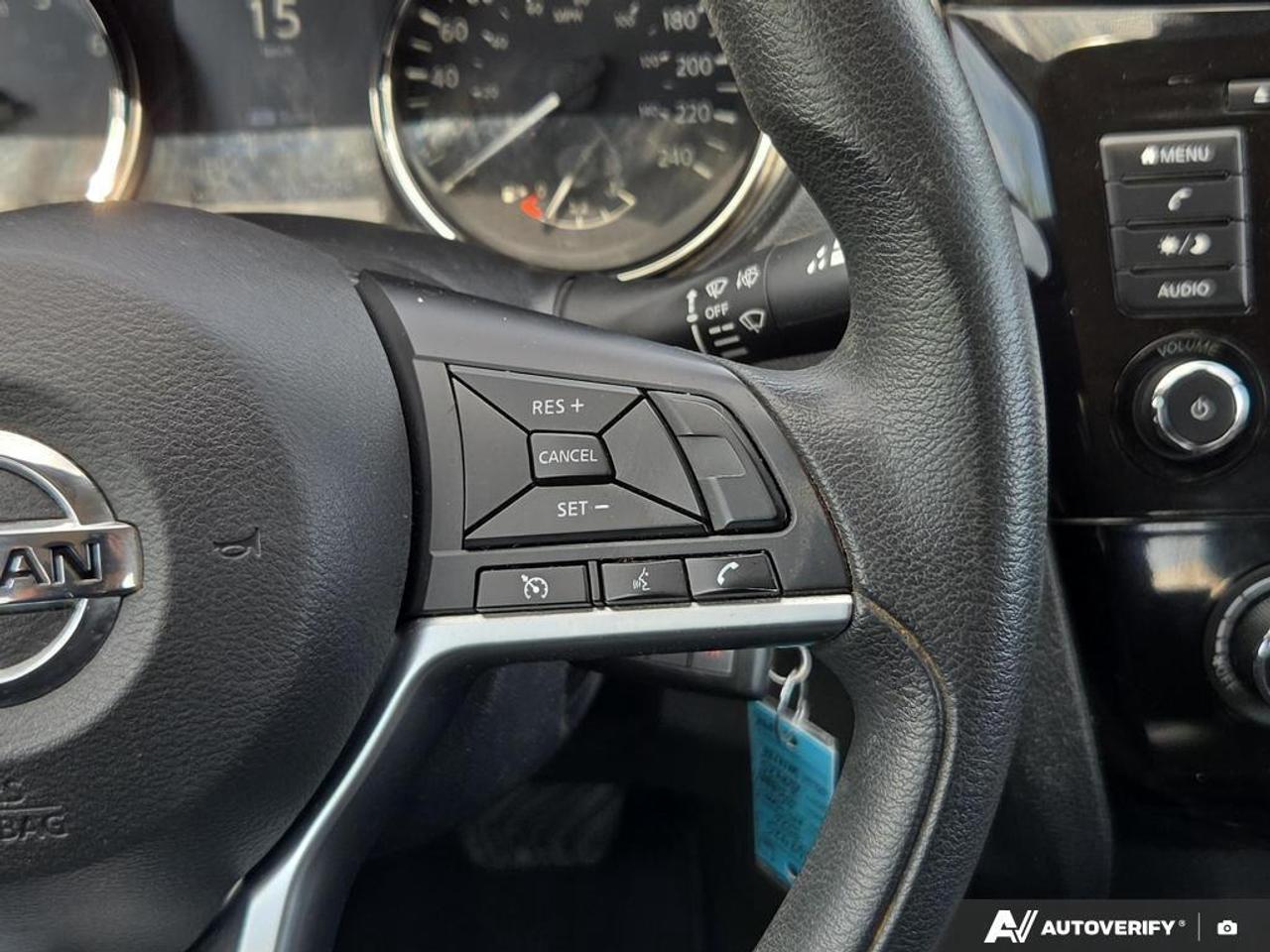 2020 Nissan Qashqai S HEATED SEATS   LANE ASSIST   SMART DEVICE INTEGR Photo