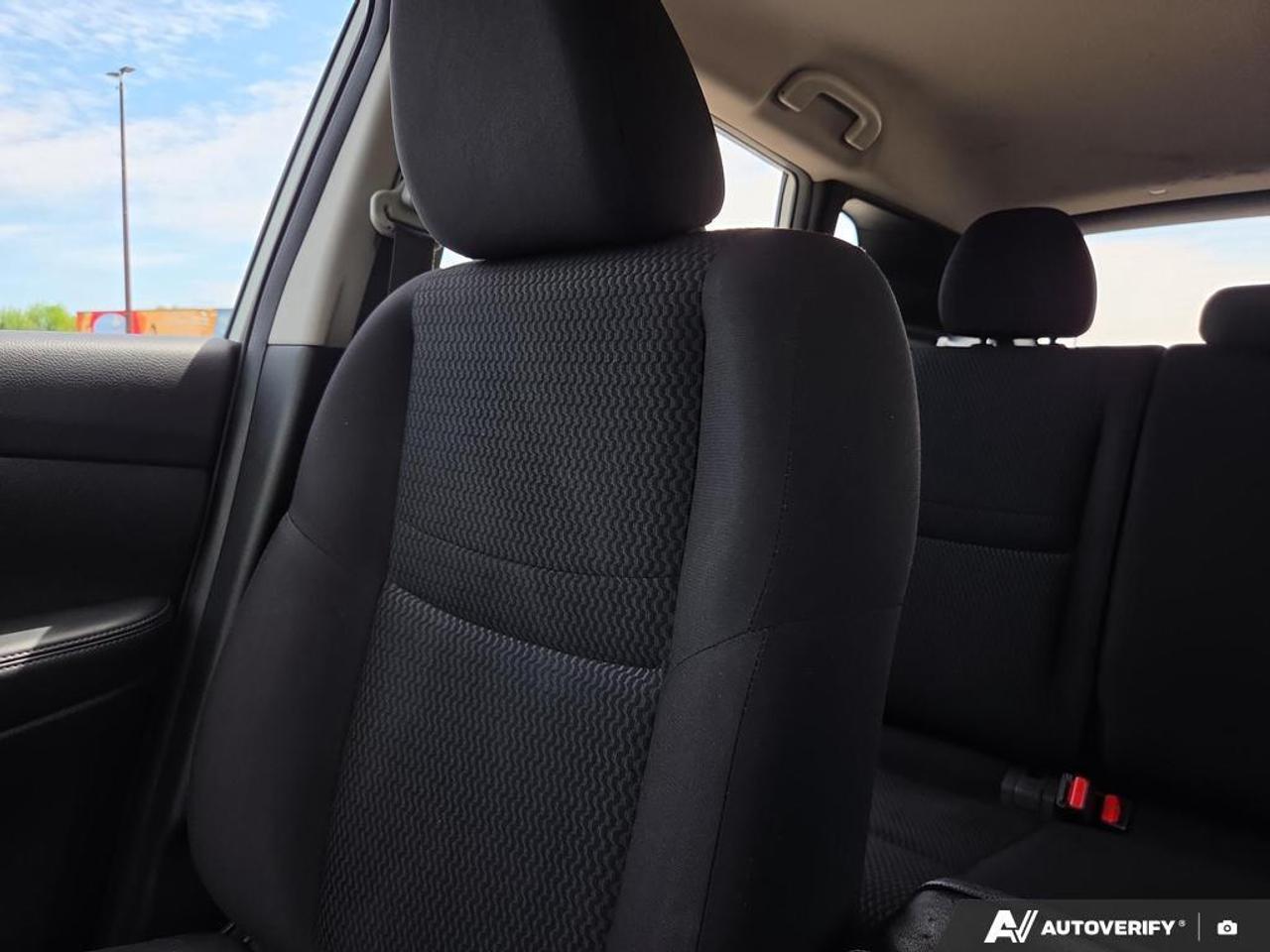 2020 Nissan Qashqai S HEATED SEATS   LANE ASSIST   SMART DEVICE INTEGR Photo