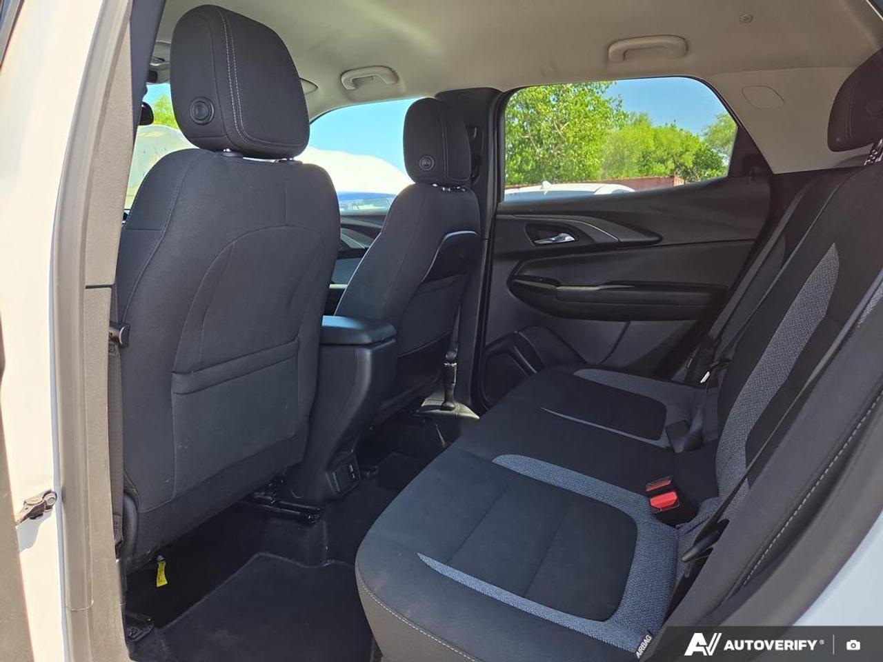 2023 Chevrolet TrailBlazer LT SMART DEVICE INTEGRATION   LANE ASSIST   REMOTE Photo