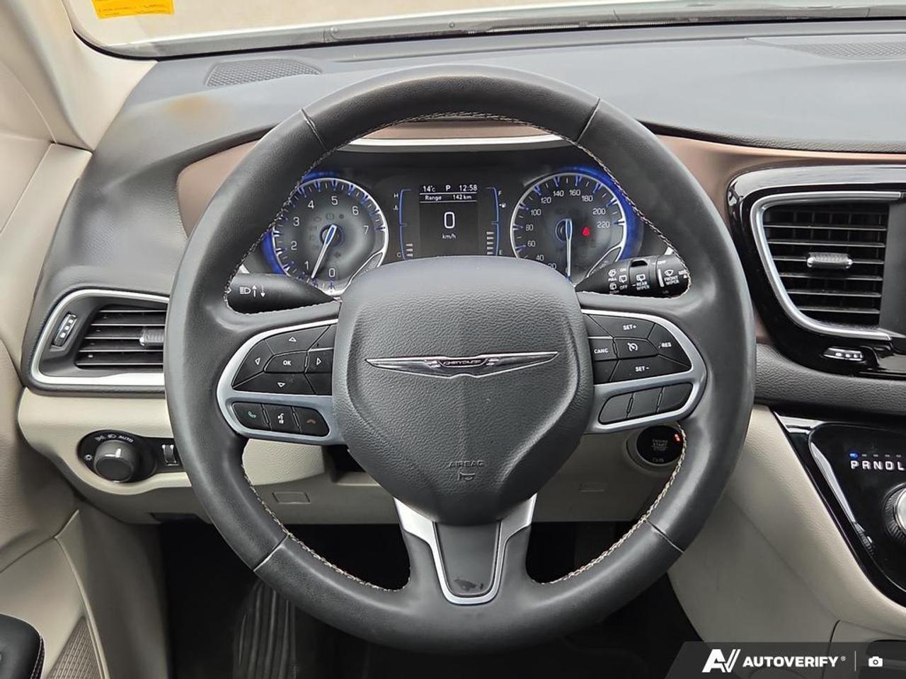 2024 Chrysler Grand Caravan SXT HEATED SEATS   REMOTE START   SMART DEVICE INT Photo