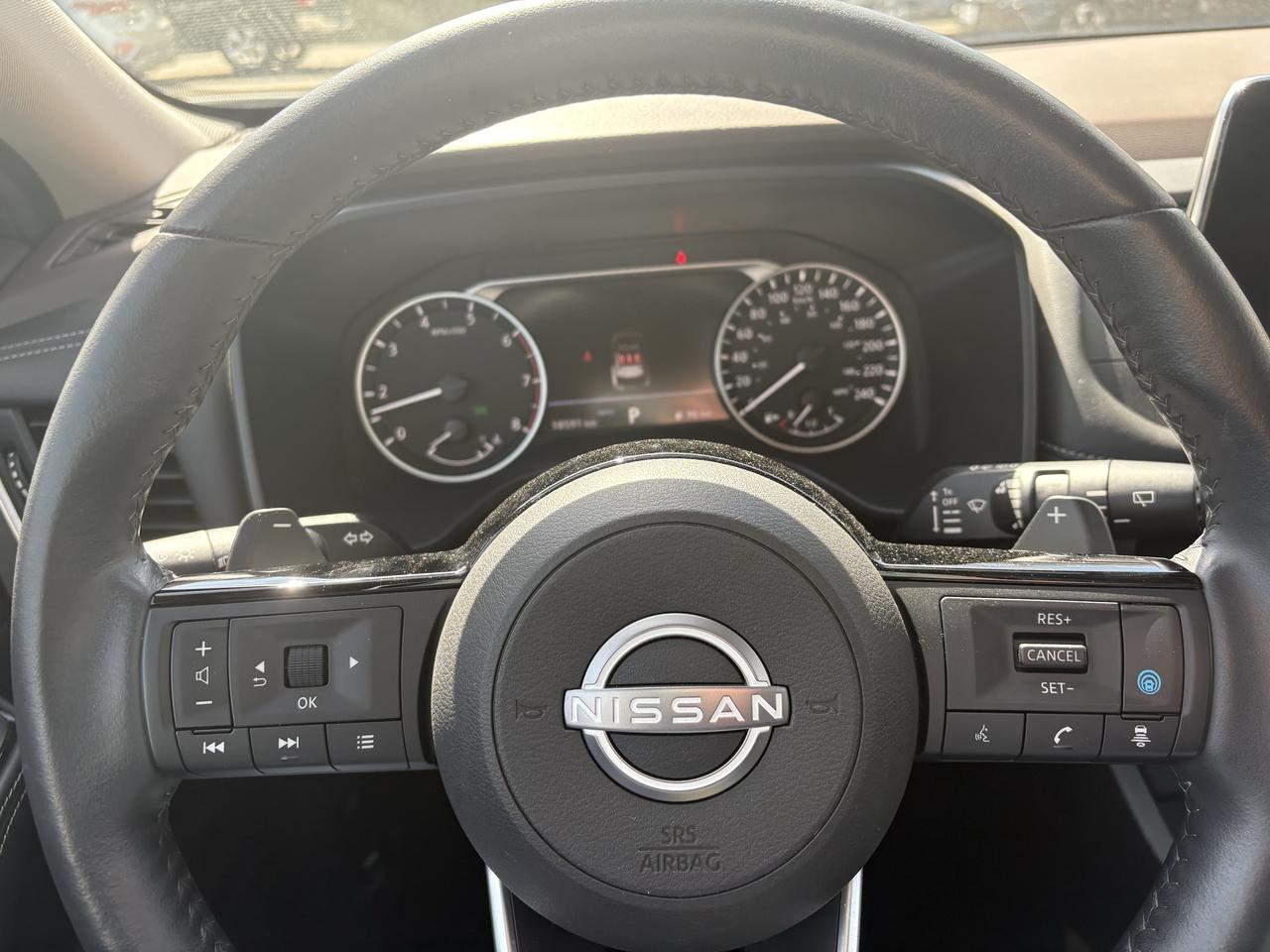 2023 Nissan Rogue SV MOONROOF Photo