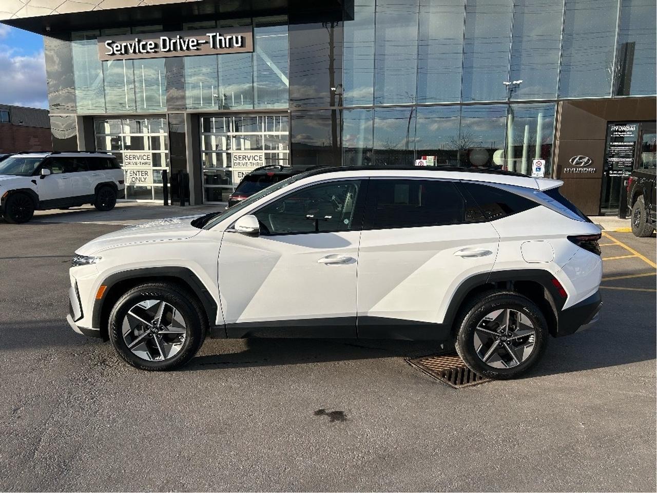 2025 Hyundai Tucson Preferred AWD Trend Pkg   Starting from 4.49% OAC Photo