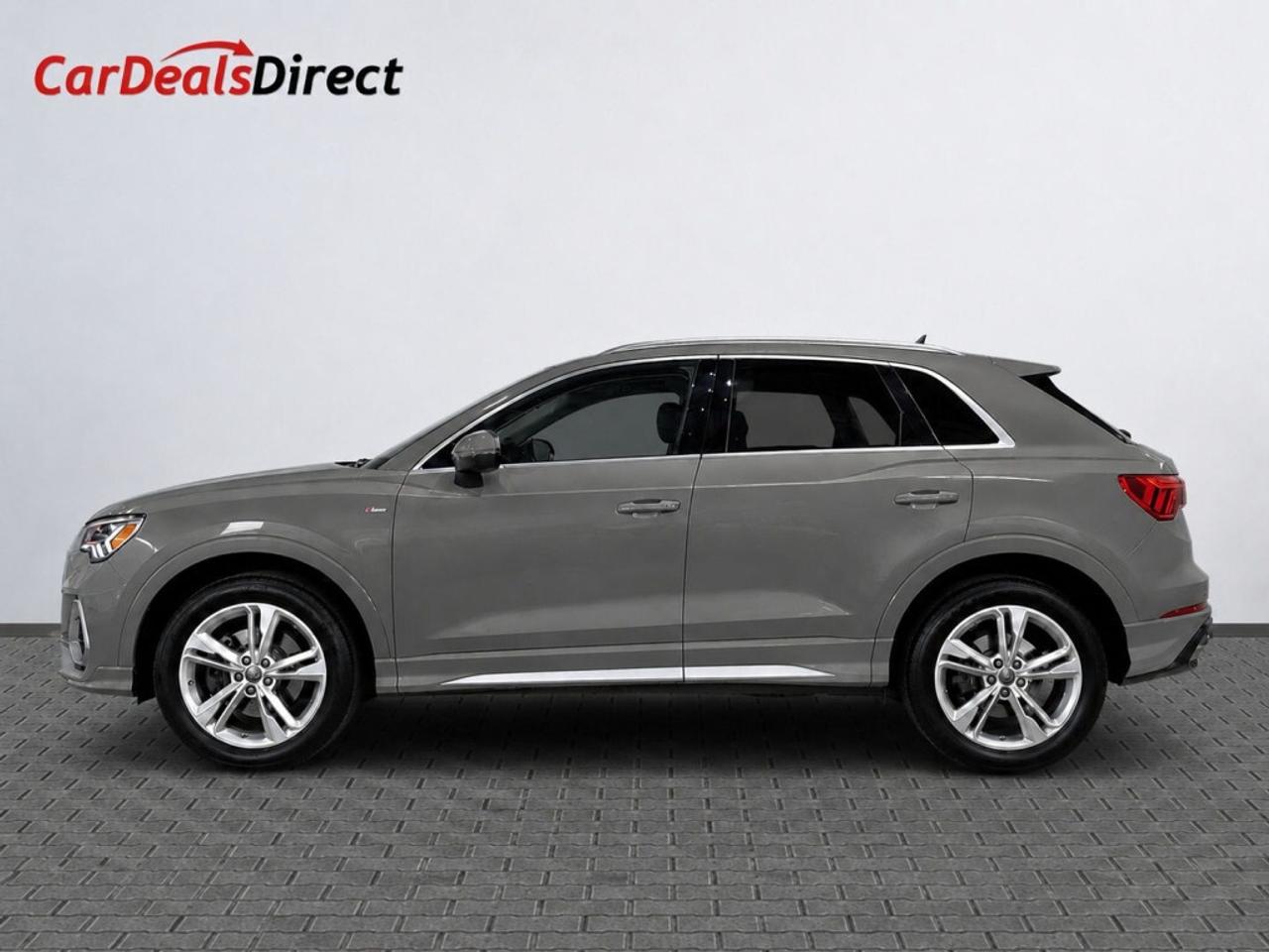 2019 Audi Q3 Premium Plus S-Line   Clean CarFax   Pano Roof   L Photo