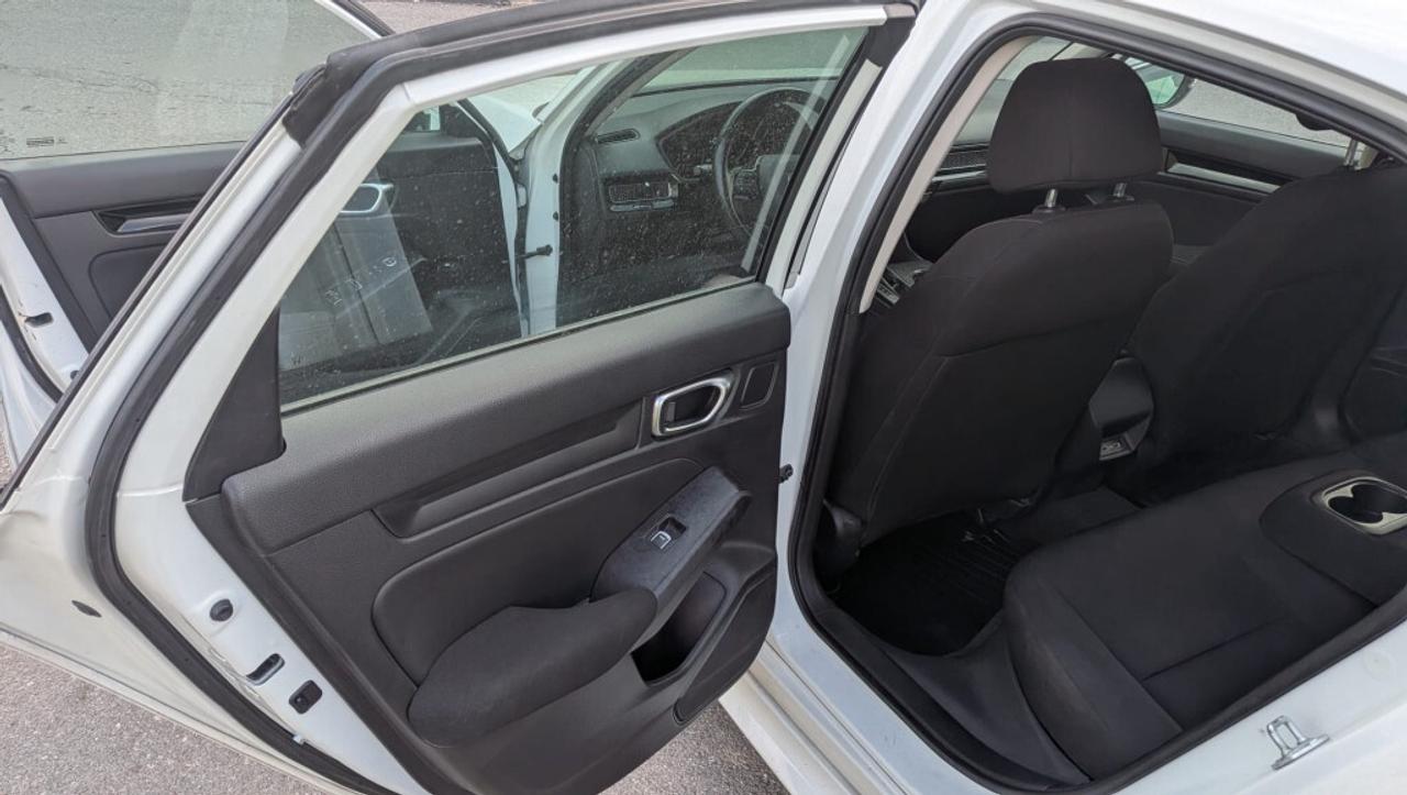 2022 Honda Civic Sedan EX   Low KMs   Sunroof   Blind Spot Assist   White Photo