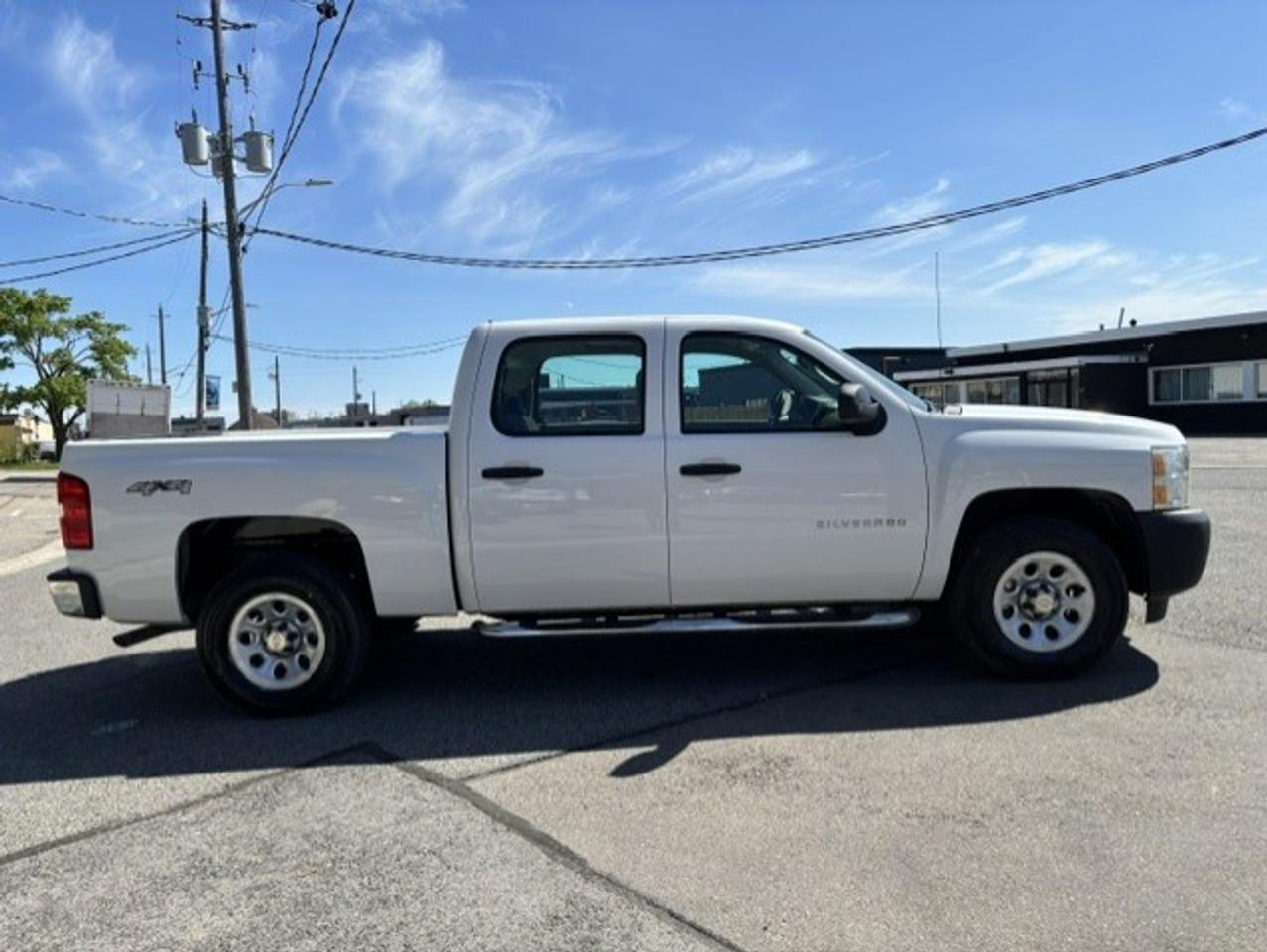 2013 Chevrolet Silverado 1500 4WD CREW CAB **1 GOVT OWNER-4.8L V8-CERTIFIED** Photo