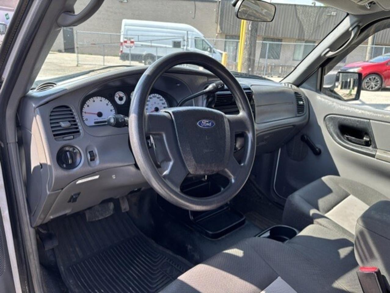 2011 Ford Ranger 4WD SPORT-ONLY 99,000KM-CERTIFIED-GOVERNMENT OWNED Photo