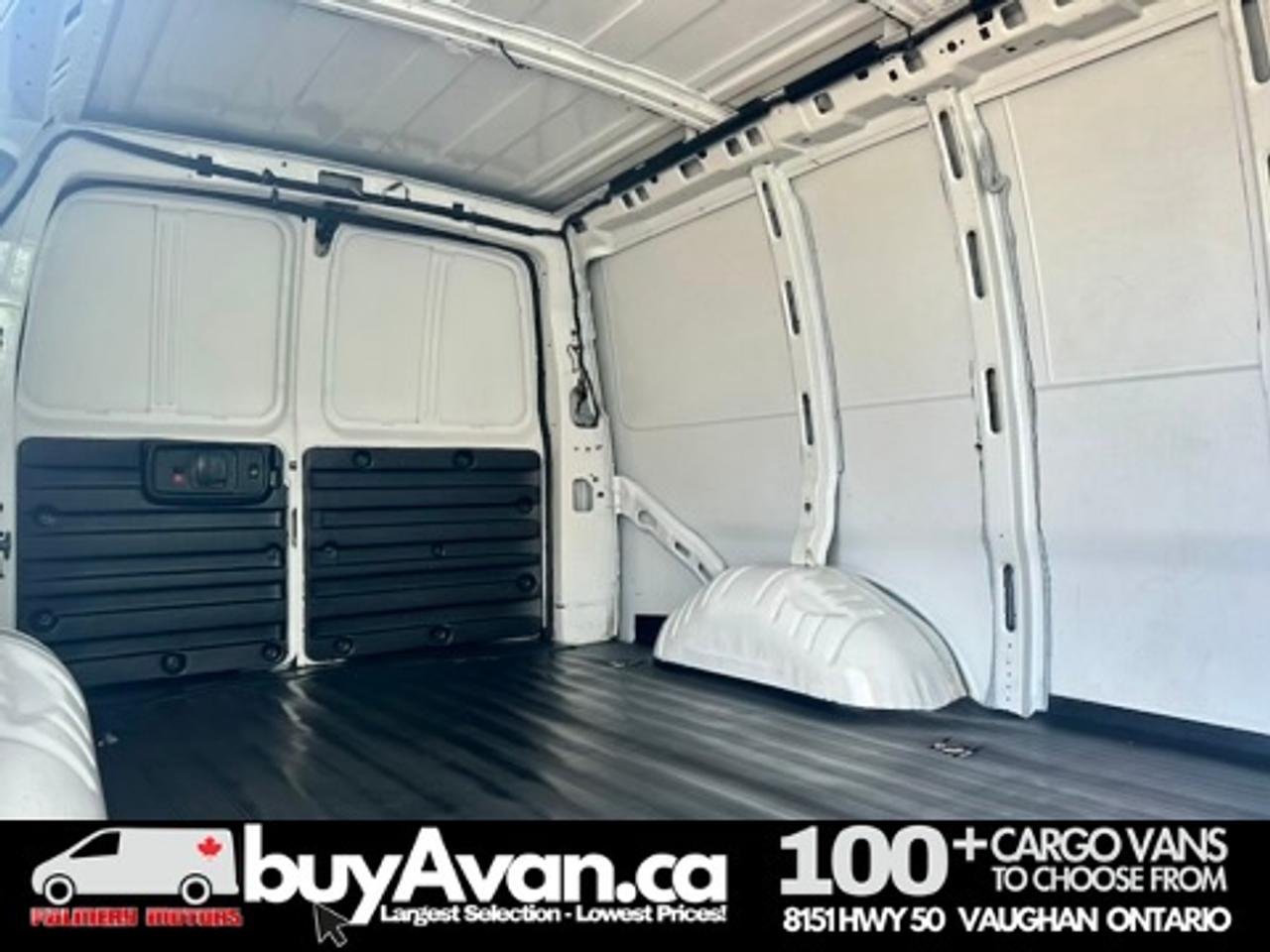 2021 GMC Savana Cargo Van Savana 2500 6.6L V8 Photo