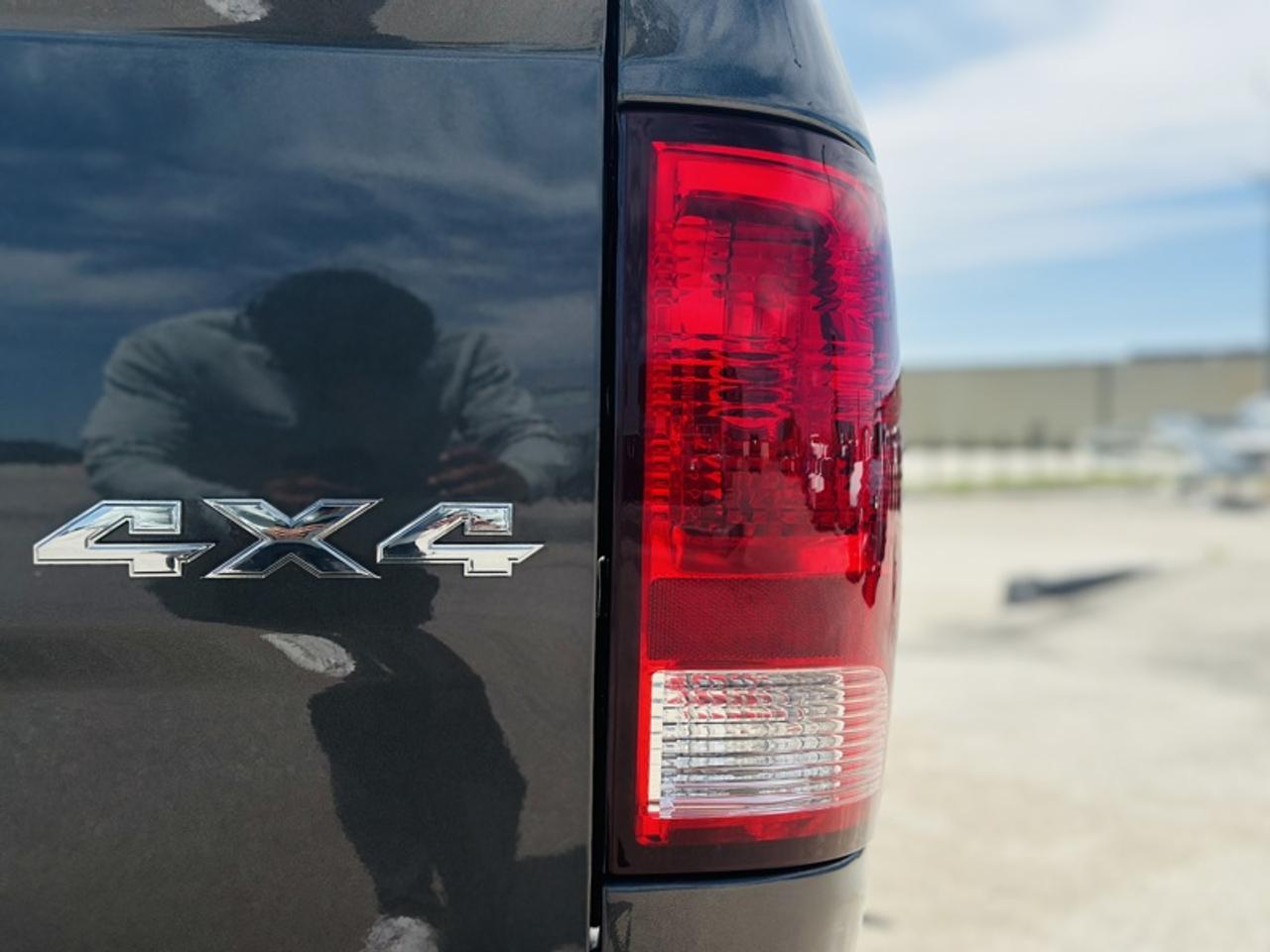 2023 RAM 1500 Classic TRADESMAN Photo