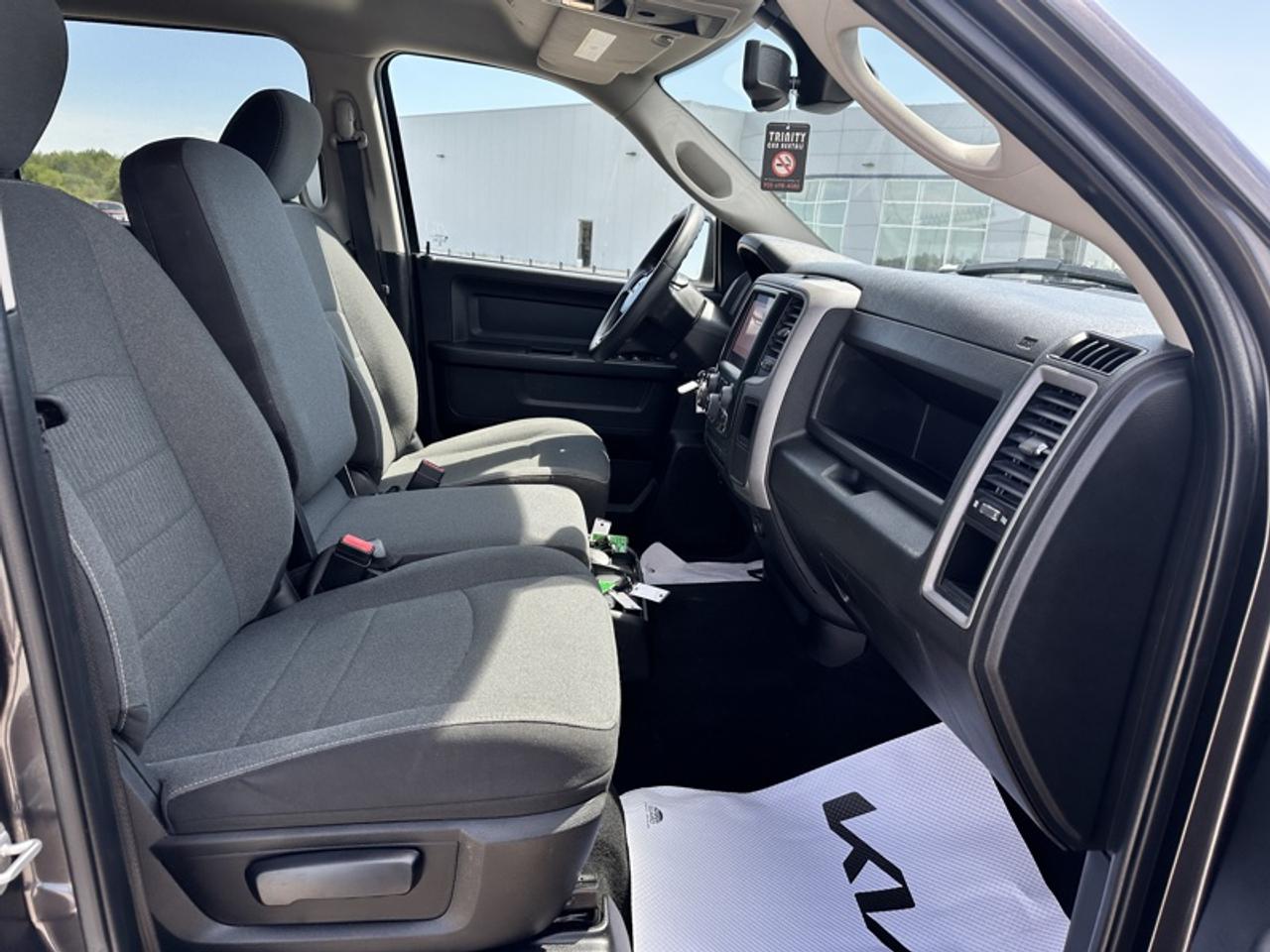 2023 RAM 1500 Classic TRADESMAN Photo