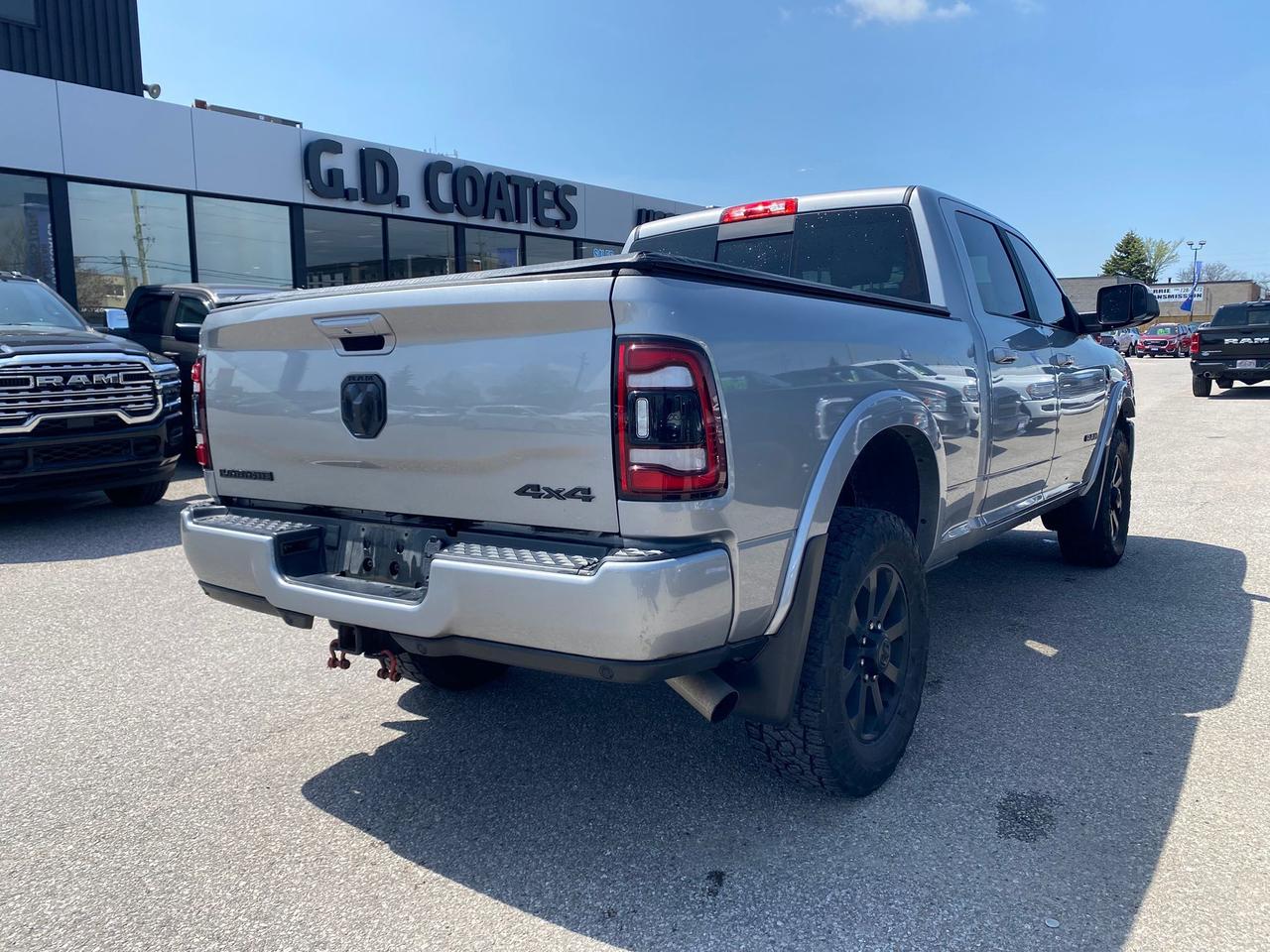 2022 RAM 2500 Laramie Crew Cab 4x4 ~Nav ~Cam ~Leather ~CarPlay Photo
