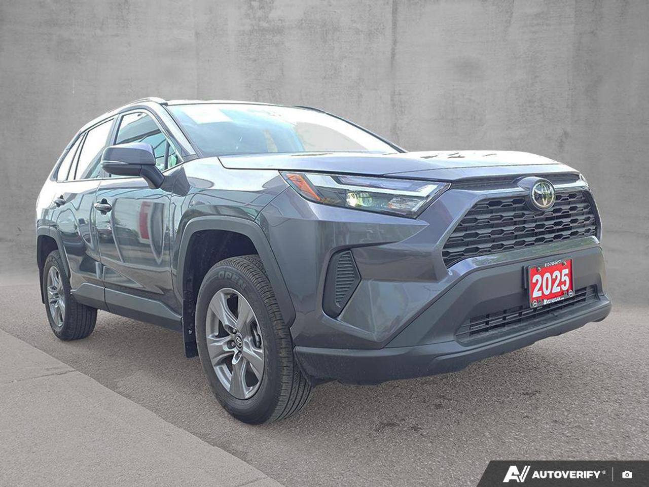 2025 Toyota RAV4 XLE AWD | Android Auto | Apple Car Play | Heated Seats | Photo