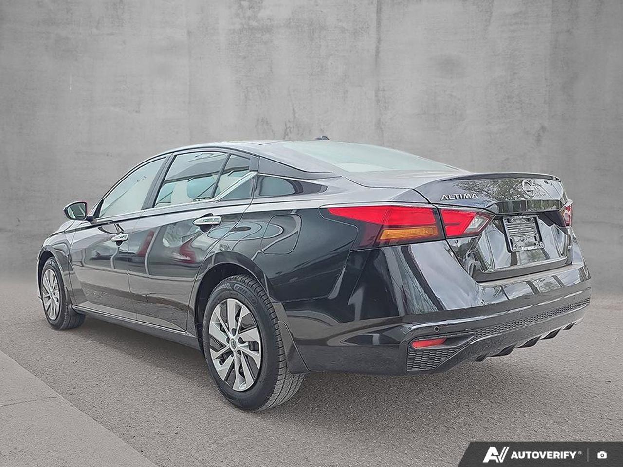 2025 Nissan Altima S AWD | Apple Car Play | Android Auto | Heated Seats | Photo
