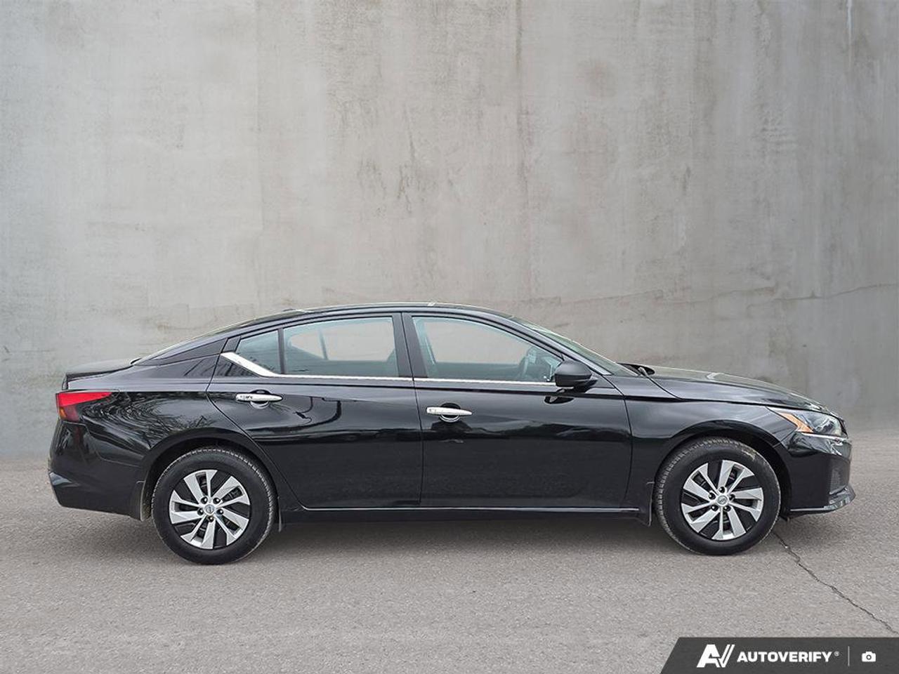 2025 Nissan Altima S AWD | Apple Car Play | Android Auto | Heated Seats | Photo