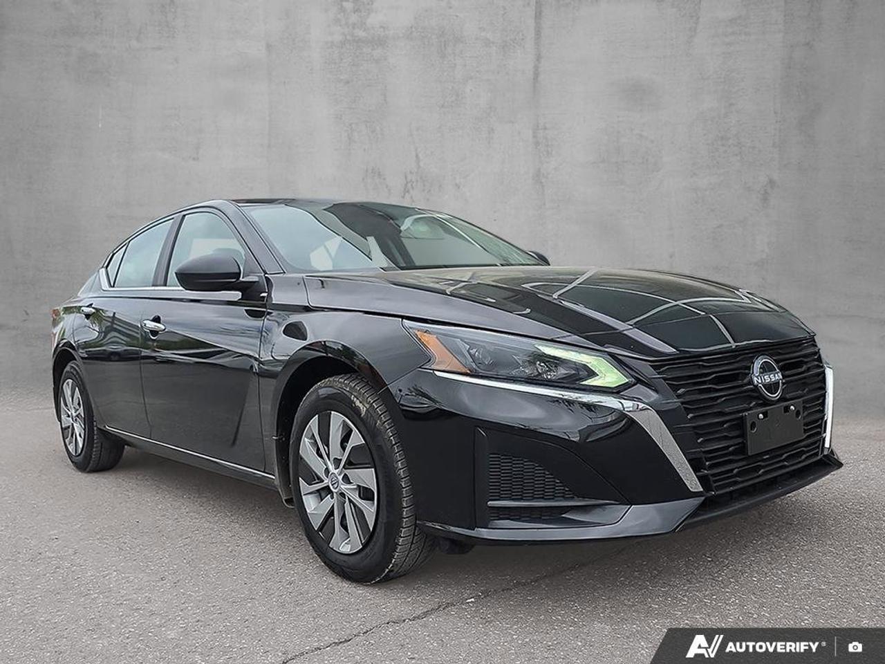 2025 Nissan Altima S AWD | Apple Car Play | Android Auto | Heated Seats | Photo