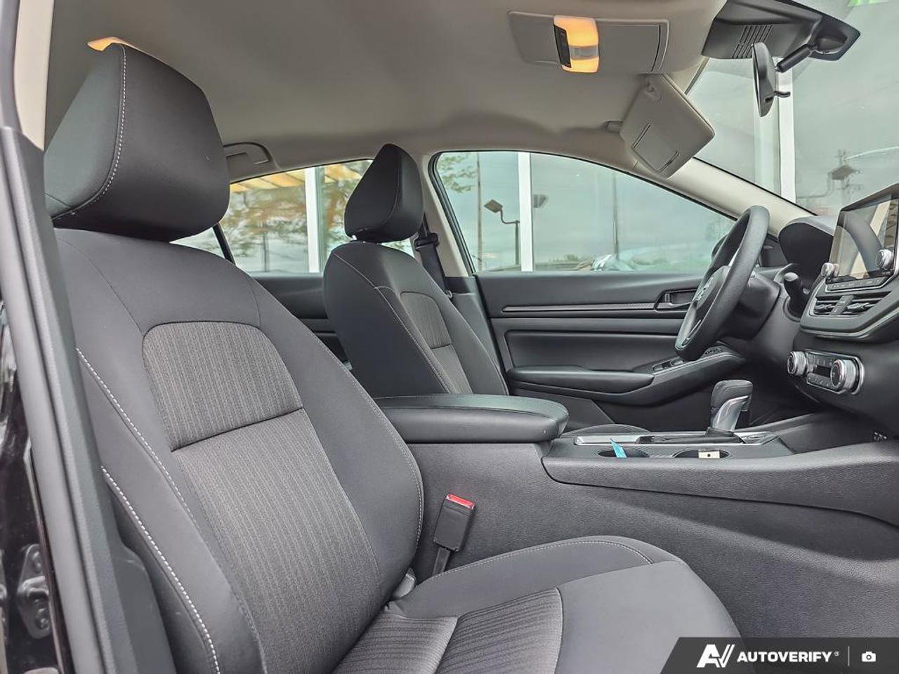 2025 Nissan Altima S AWD | Apple Car Play | Android Auto | Heated Seats | Photo