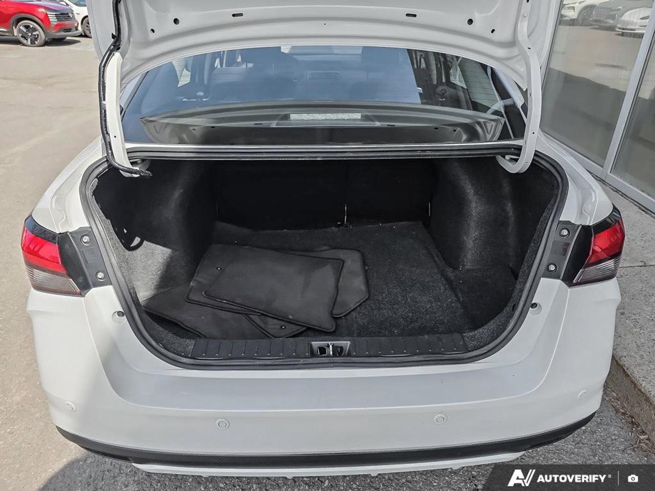 2025 Nissan Versa SV | Apple Car Play | Android Auto | Wireless Charging Pad | Photo
