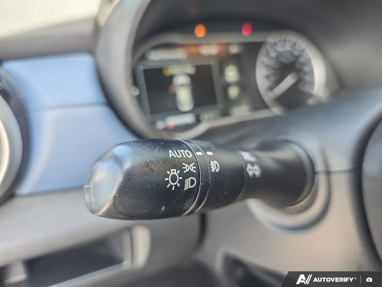 2025 Nissan Versa SV | Apple Car Play | Android Auto | Wireless Charging Pad | Photo