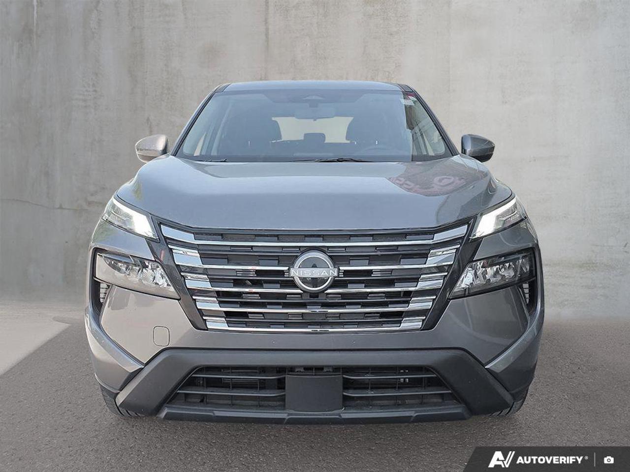 2025 Nissan Rogue S Photo