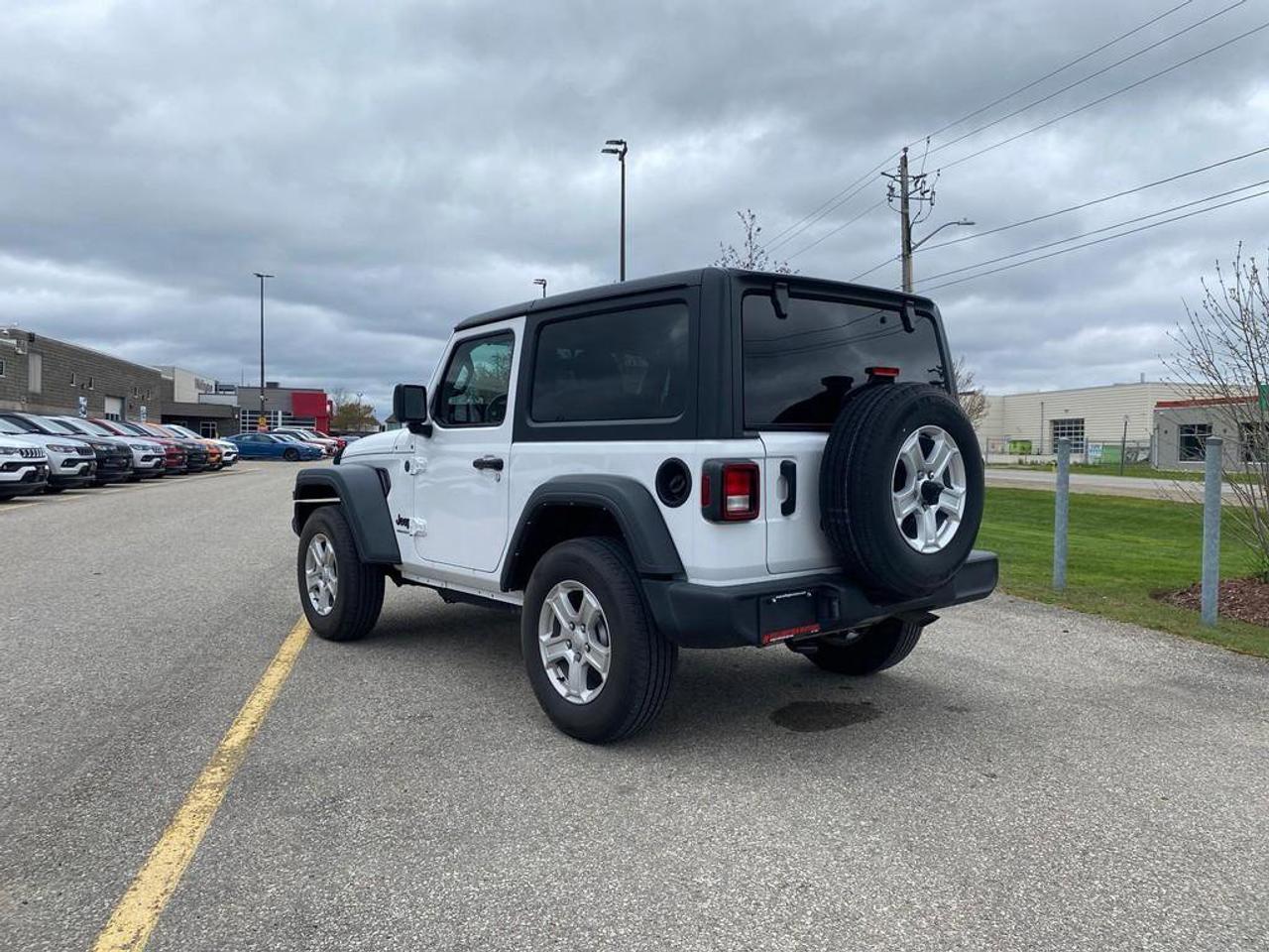 2022 Jeep Wrangler Sport S Photo