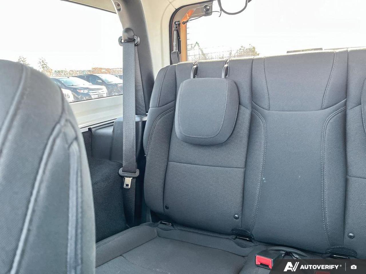 2022 Jeep Wrangler Sport S Photo