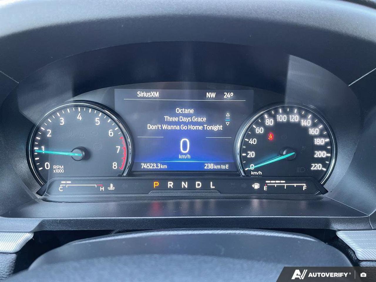 2022 Ford Explorer XLT | Sunroof | Heated Seats & Steering Wheel | Blind-Spot | Adaptive Cruise | Pre-Collision Braking Photo