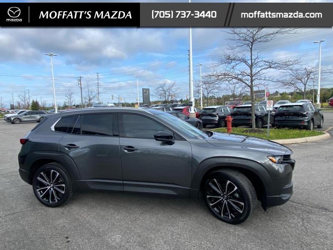 2024 Mazda CX-50 GT Photo