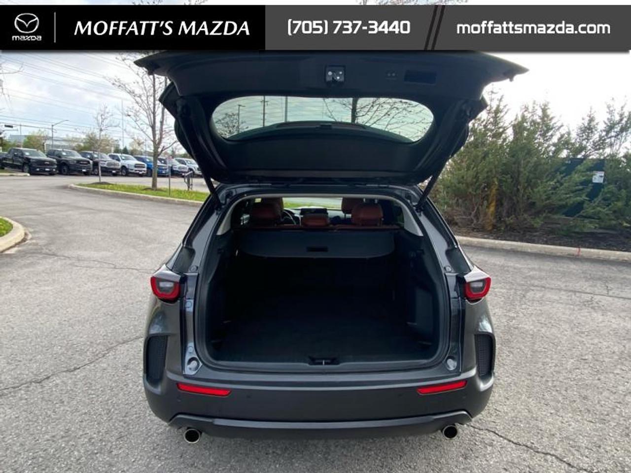 2024 Mazda CX-50 GT Photo