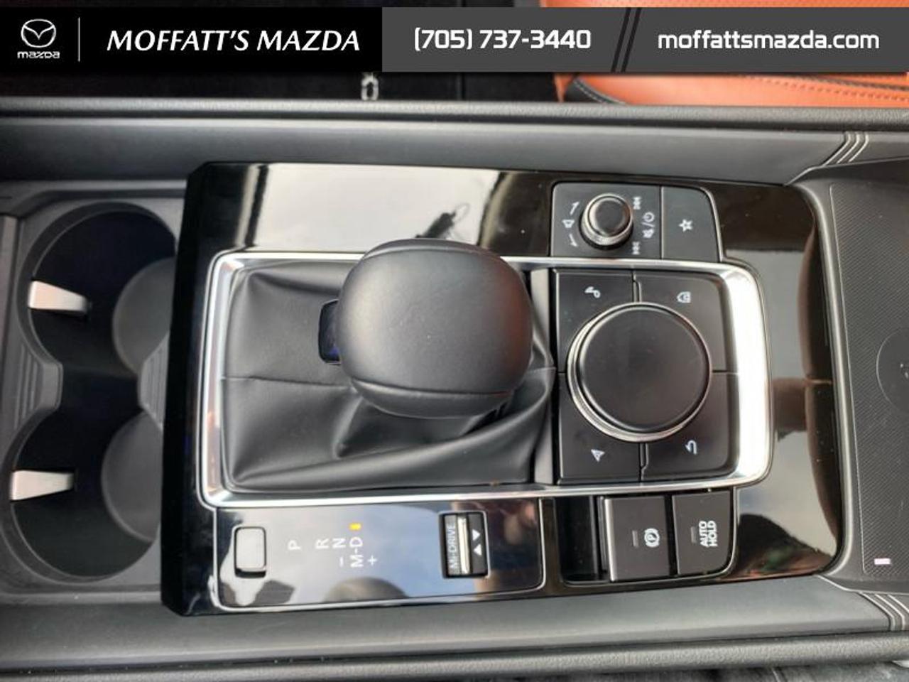 2024 Mazda CX-50 GT Photo