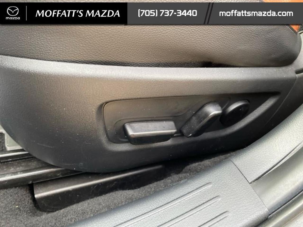 2024 Mazda CX-50 GT Photo