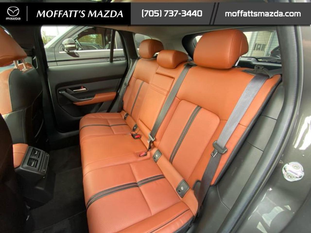 2024 Mazda CX-50 GT Photo